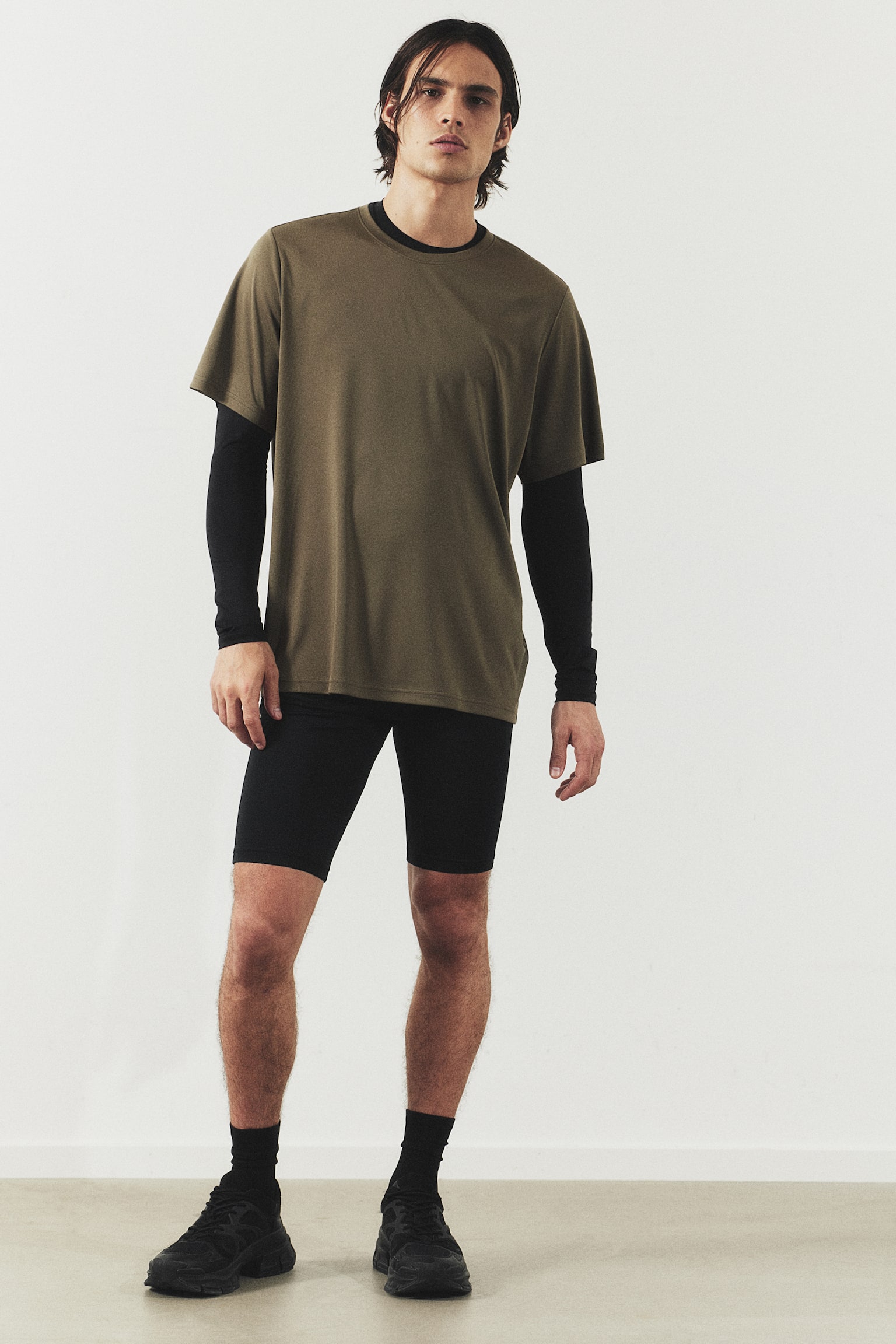 Regular Fit Sports top in DryMove™ - Dark khaki green/Black/Dark green/White/Navy blue - 5