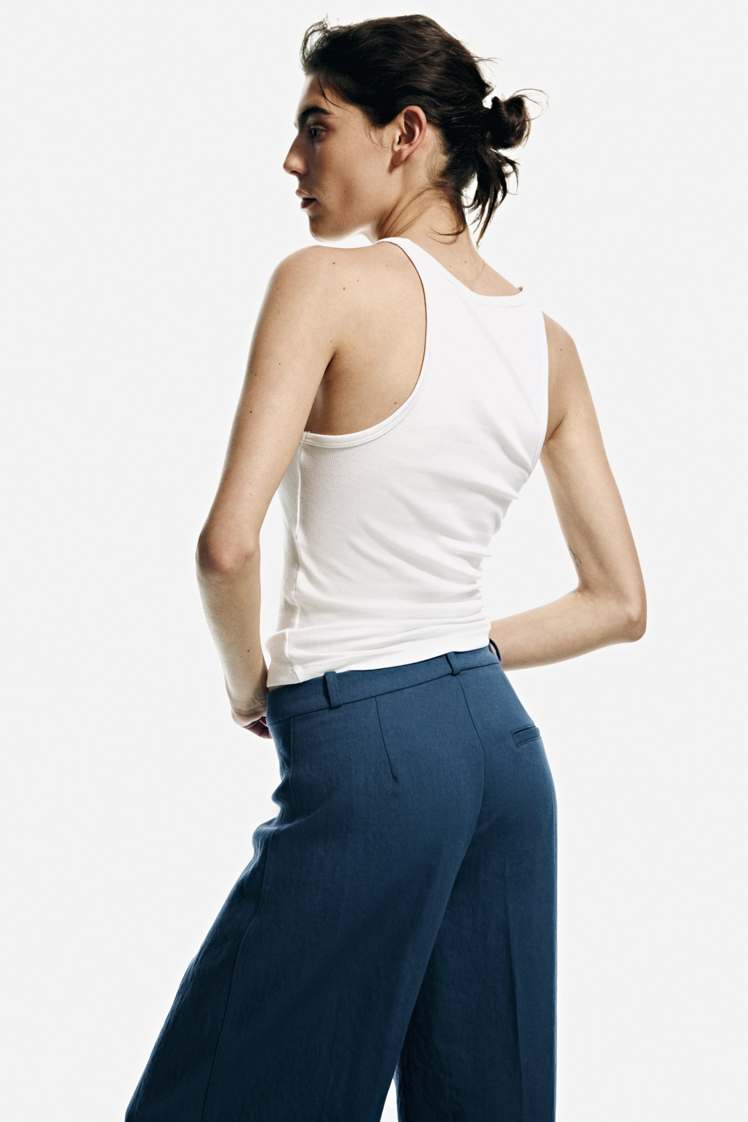 Wide tailored trousers - Dark blue/Black/Light beige/Dark rust brown - 6