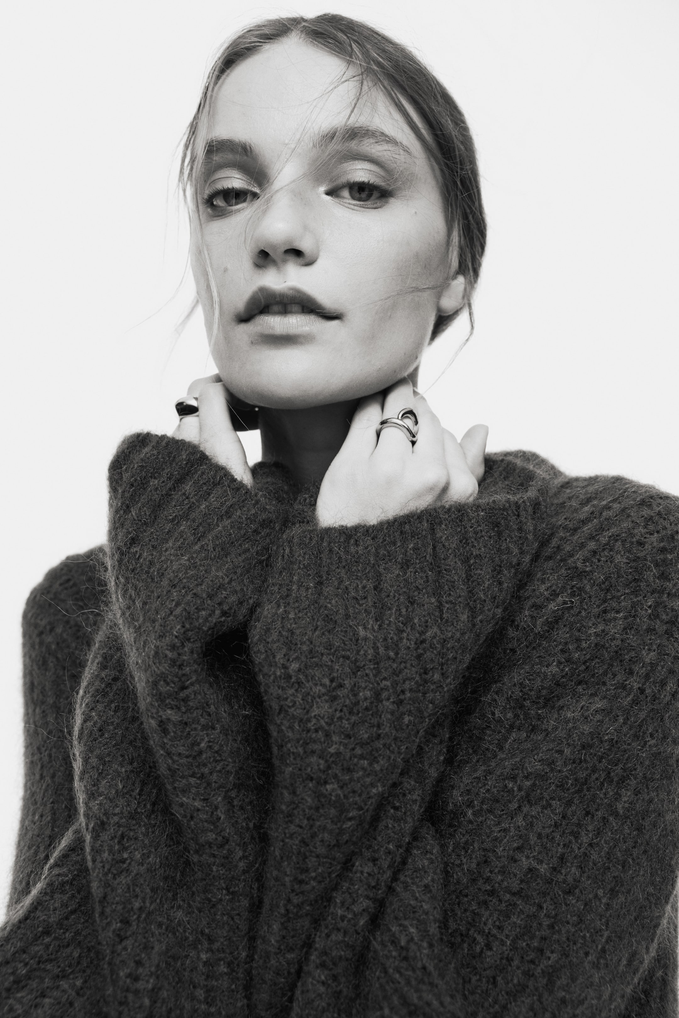 拡大画像を表示: モヘアブレンドセーター - ダークブラウン - レディース | H&M JP 3