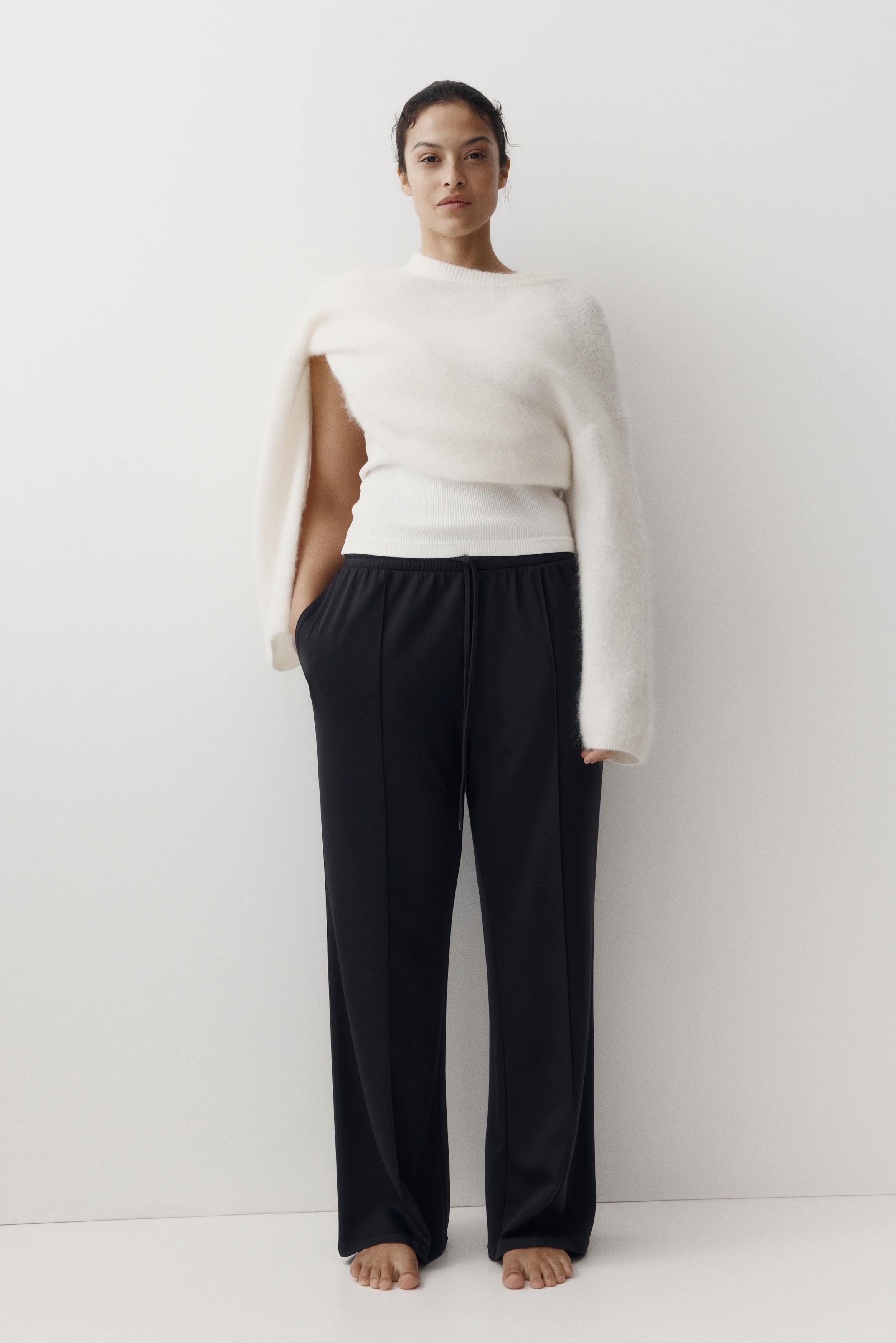 Wide Crease-Front Joggers - Black - Ladies | H&M US
