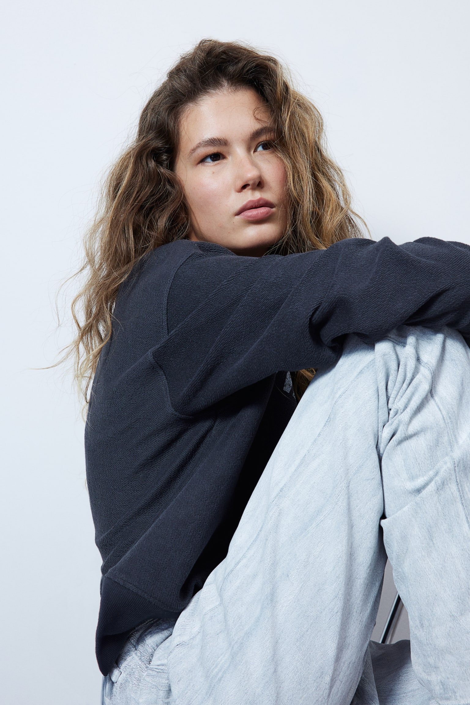 Oversized motif-front sweatshirt - Dark grey/New York/Light grey marl/Les Halles/Bright blue/Pasadena/Grey/Roses - 3