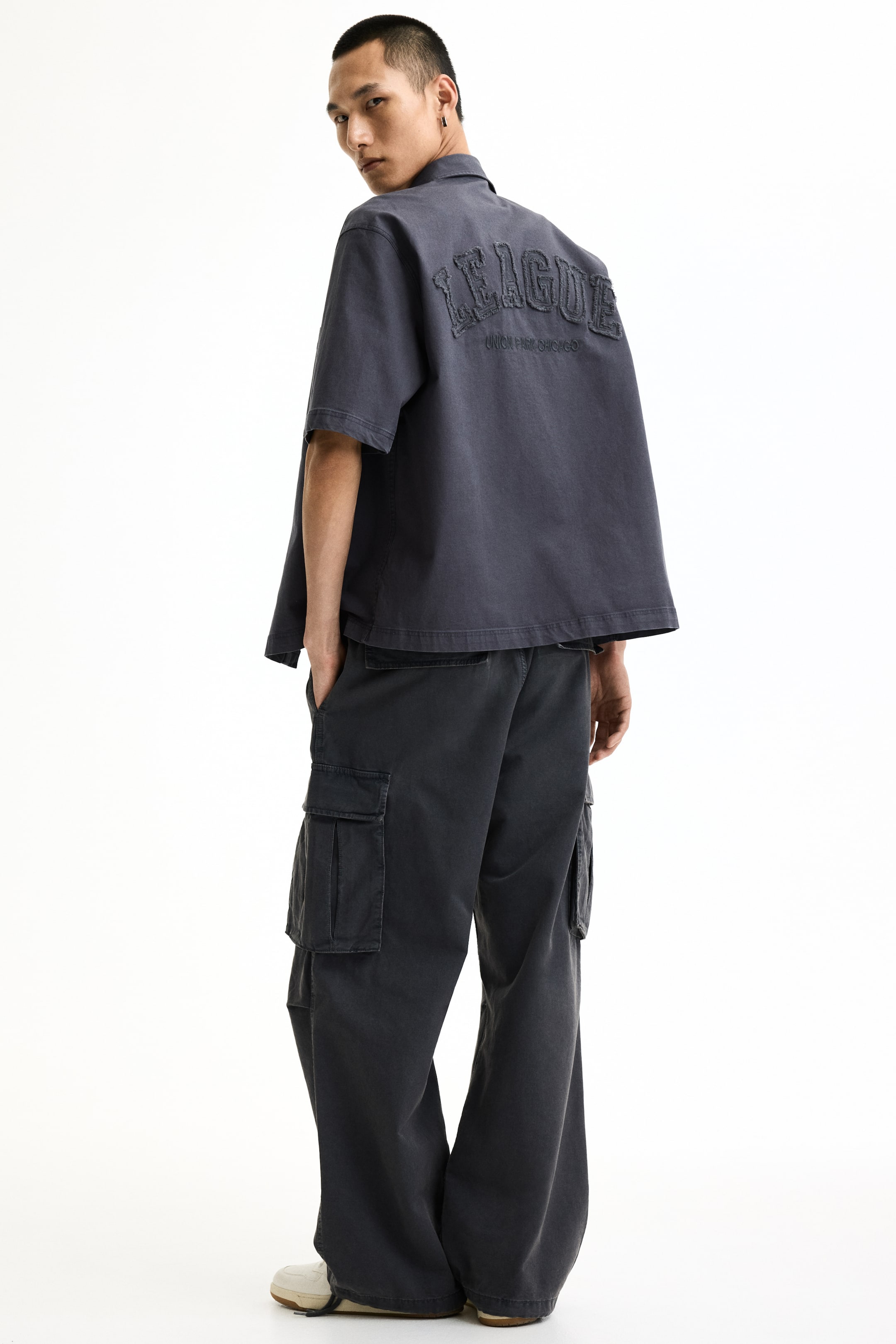 Loose-Fit Cargo Pants