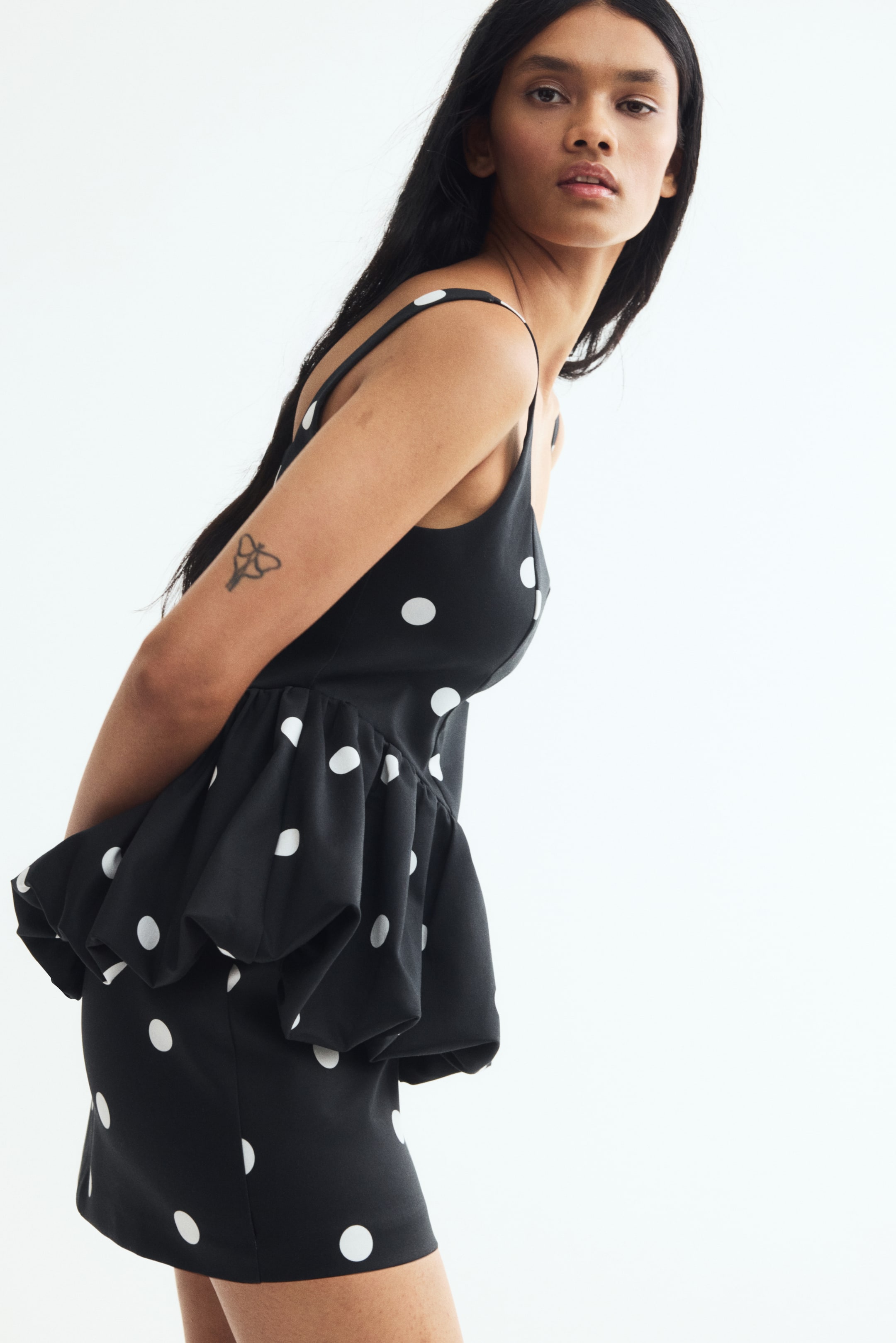Robe imprimée avec basque