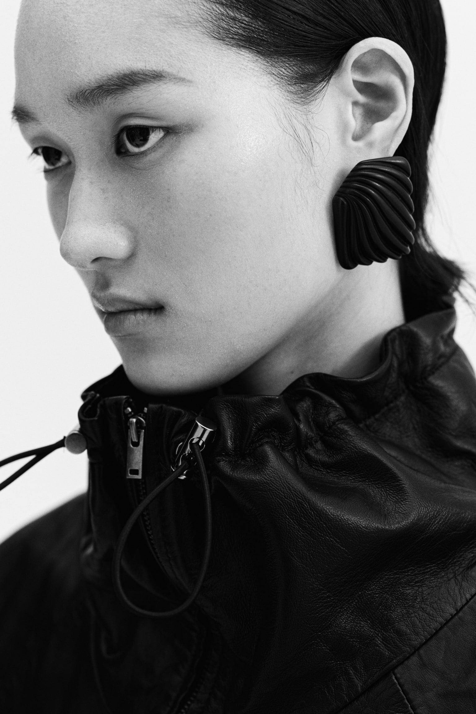 Oversized leather anorak - Black - 4