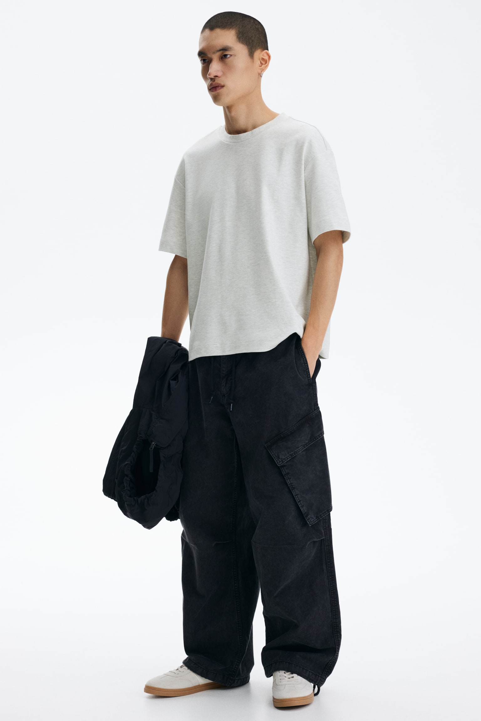 טישירט אינטרלוק Loose Fit - אפור בהיר מלאנז'/ירוק-כחול/קרם/שחור - 5