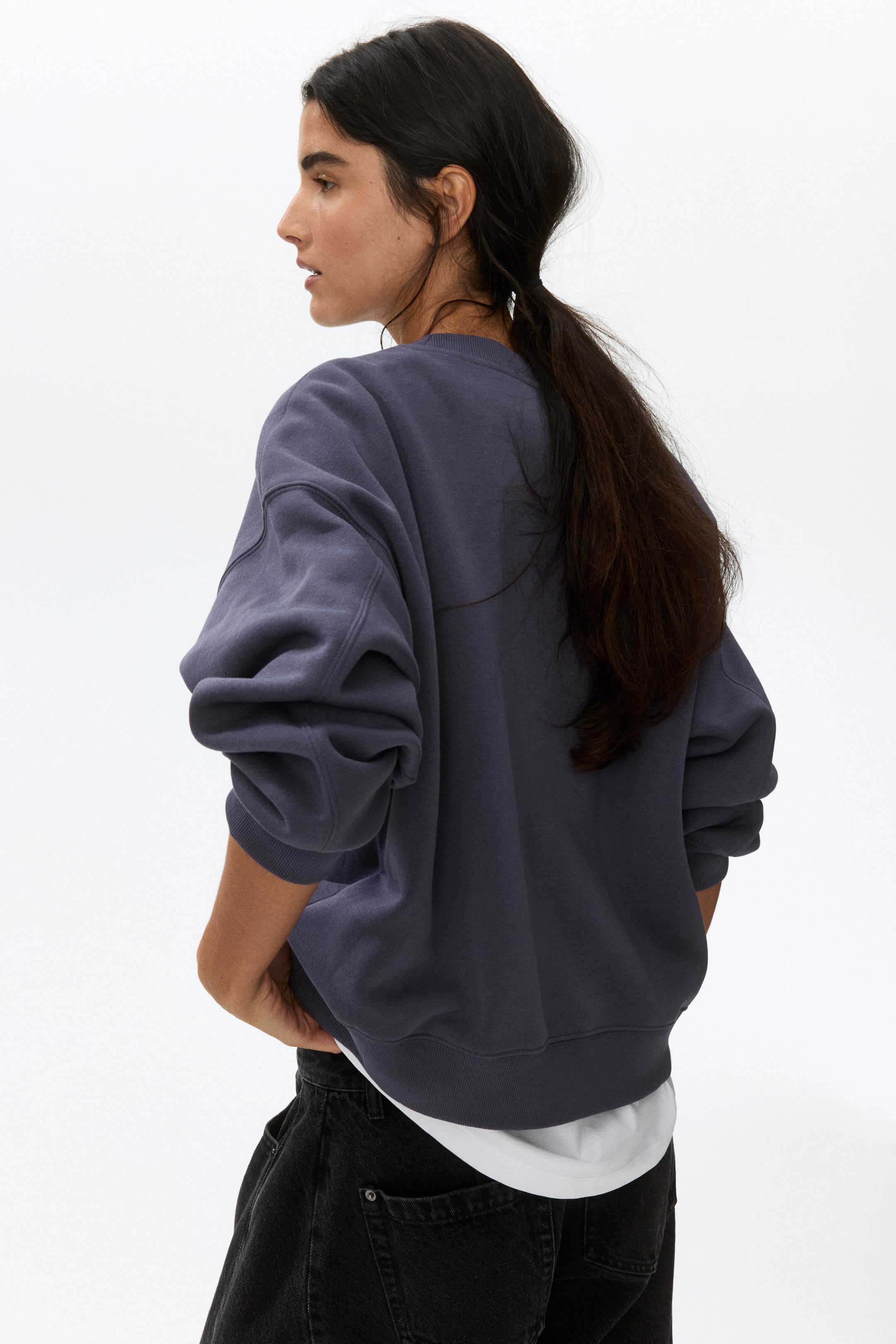 Женские худи H&M Loose-Fit Sweatshirt — фото 4