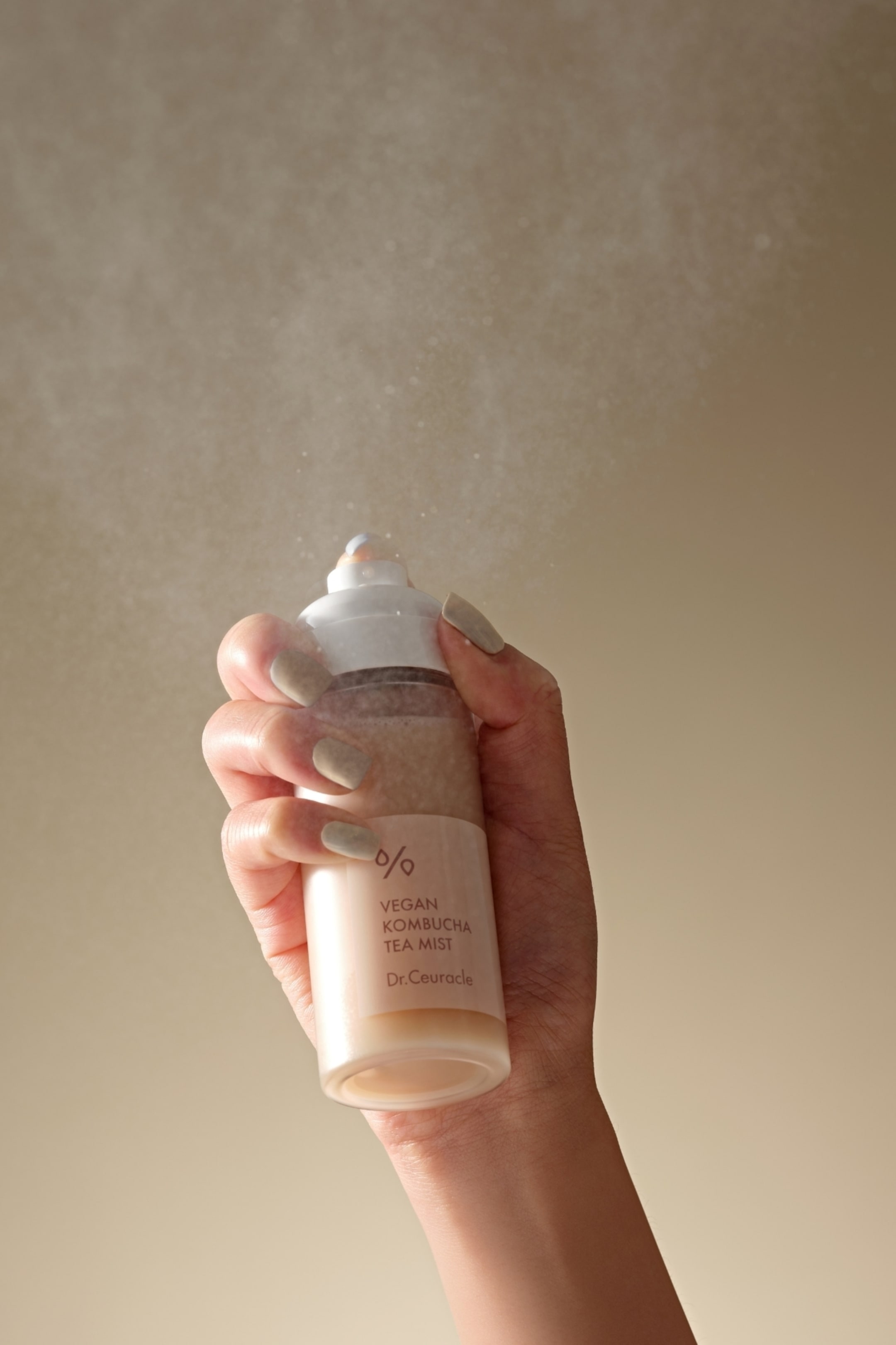 Visa större bild: Vegan Kombucha Tea Mist - Transparent - Dr.Ceuracle - Beauty all | H&M SE 3