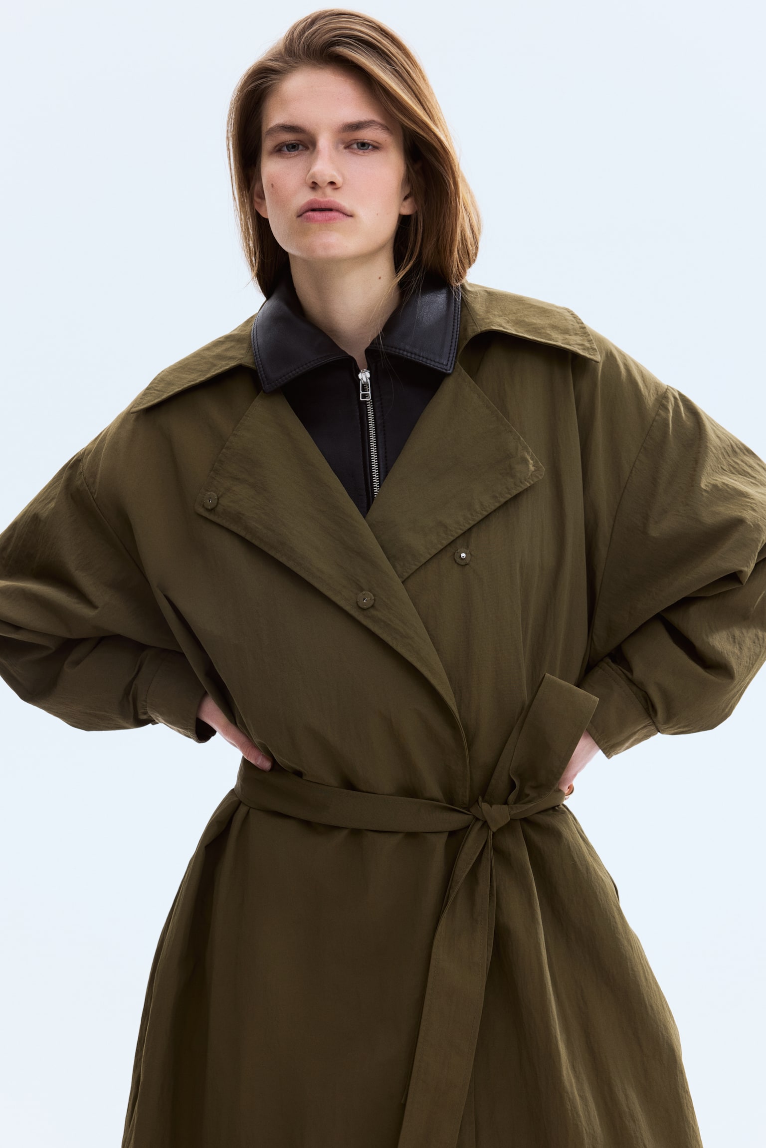 Nylon trench coat - Dark khaki green - 5