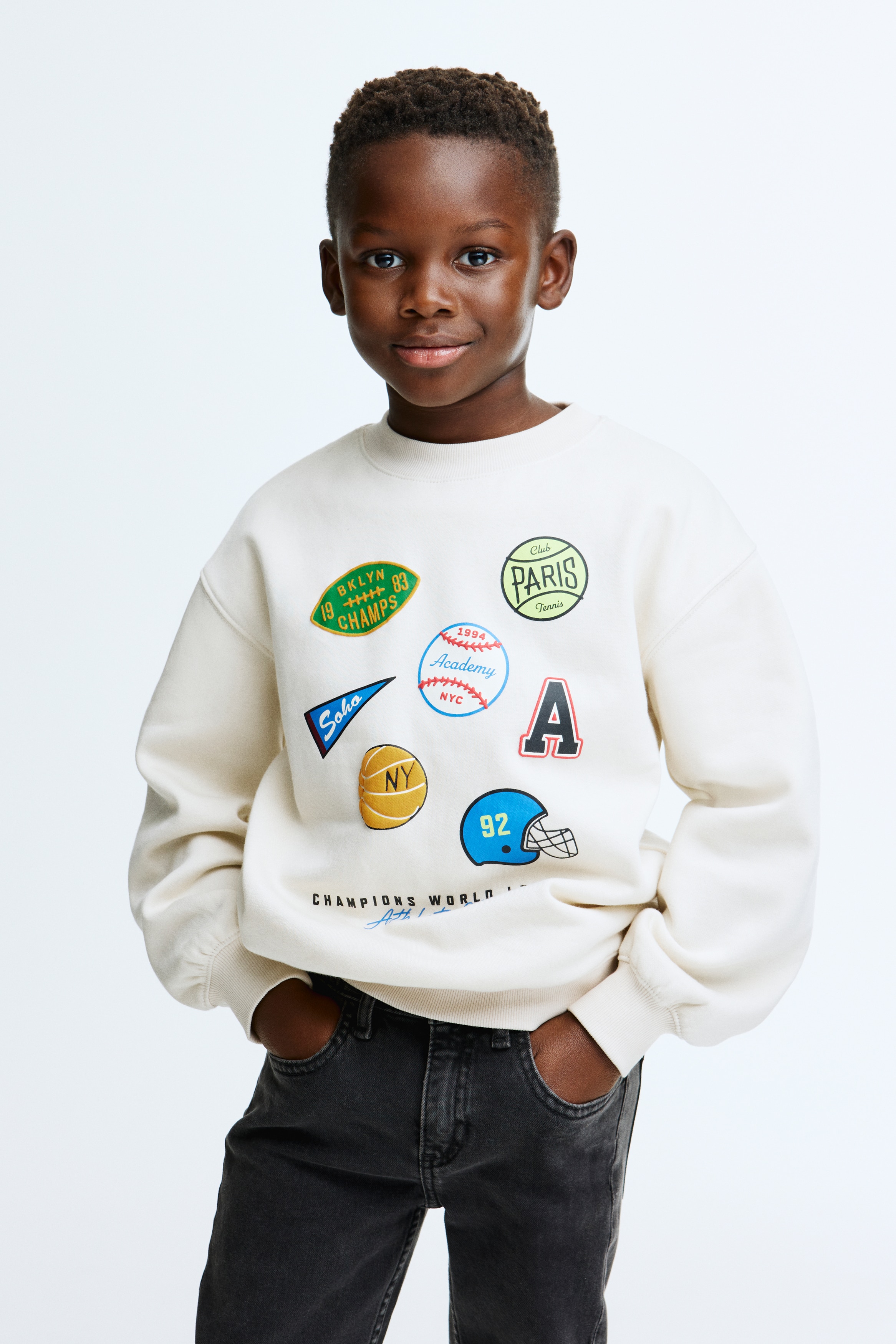 圖案運動衫 - 淺米色/Sports/海軍藍/恐龍/奶油色/黑色/綠色條紋/恐龍/綠色/London/海軍藍/Club de Tennis/白色/三角龍/淺米色/NASA/深灰色/Football legend/奶油色/T-Rex