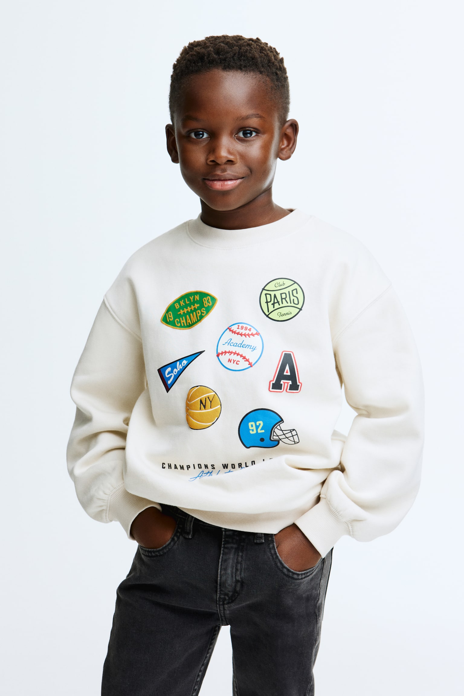 Sweat imprimé - Beige clair/sports/Vert/London/Rouge/Brooklyn/Beige clair/NASA/Crème/noir/Gris chiné/Saturn/Blanc/tricératops/Dark green/Striped/Bleu marine/dinosaure/Crème/T-Rex/Gris foncé/Football Legend/Beige clair/chien/Gris foncé/St Moritz/Bleu foncé/Arizona/Bleu marine/Dino Running Club - 2