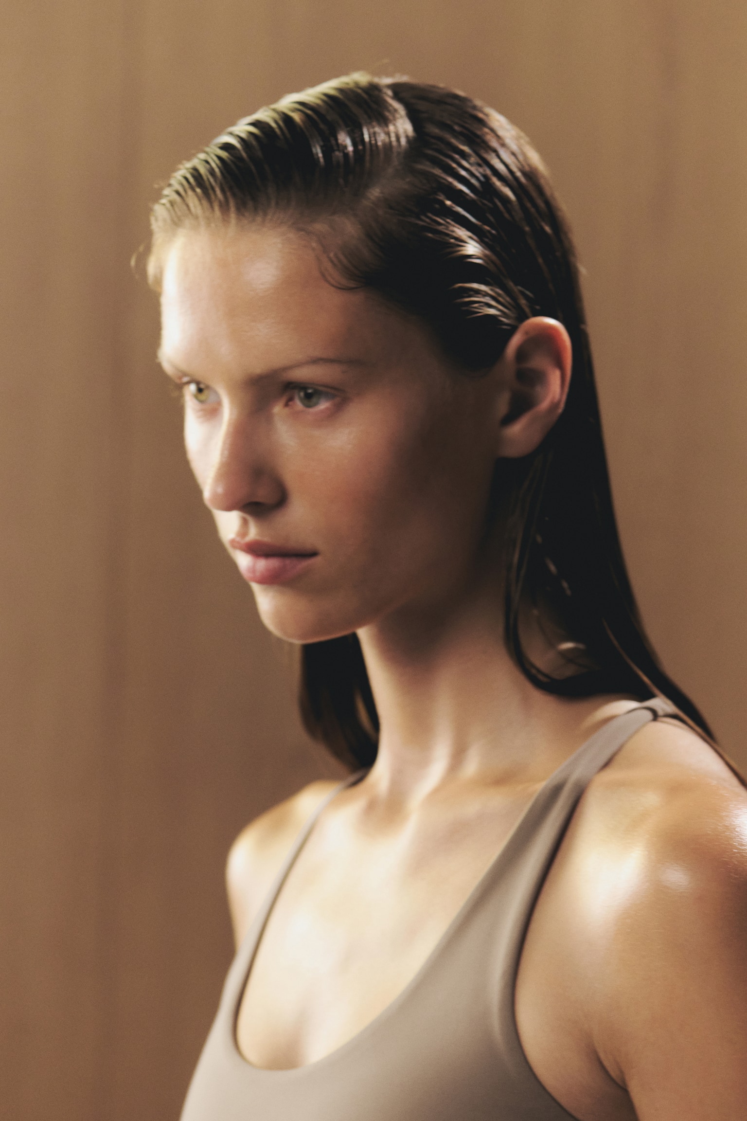 SculptMove™ Sports Tank Top - Beige/Ivory/Black - 6