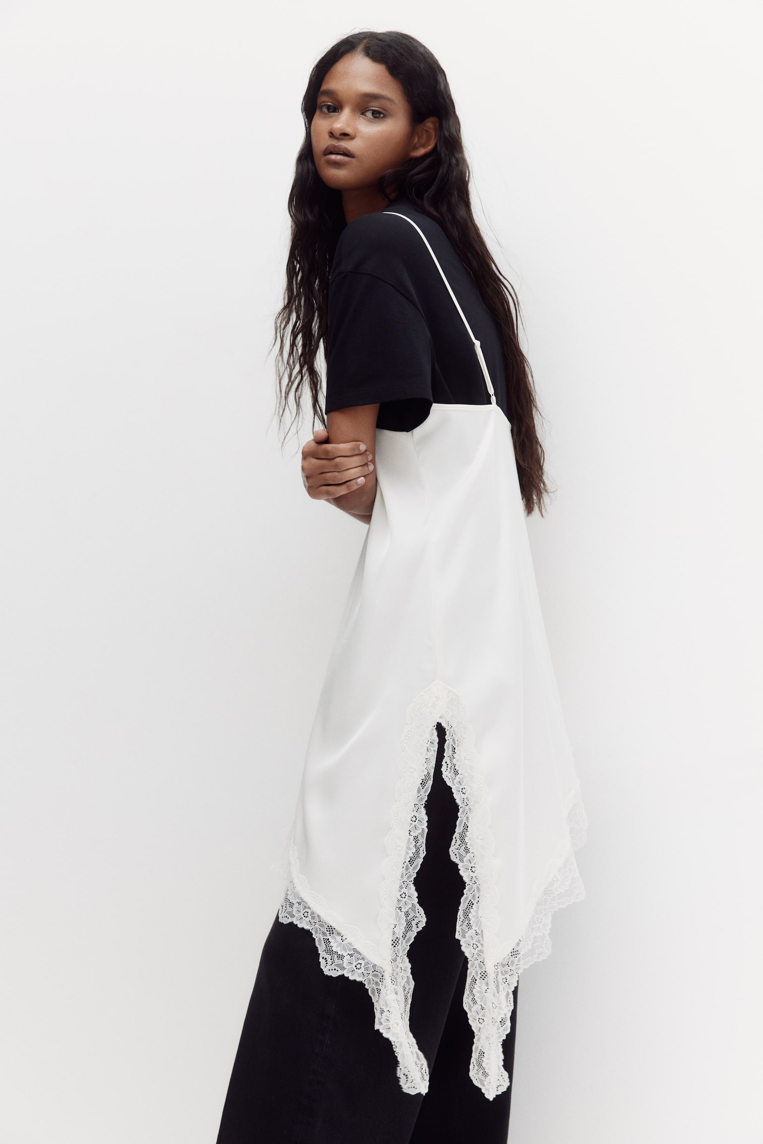 Lace-trimmed satin dress - White/Black - 1