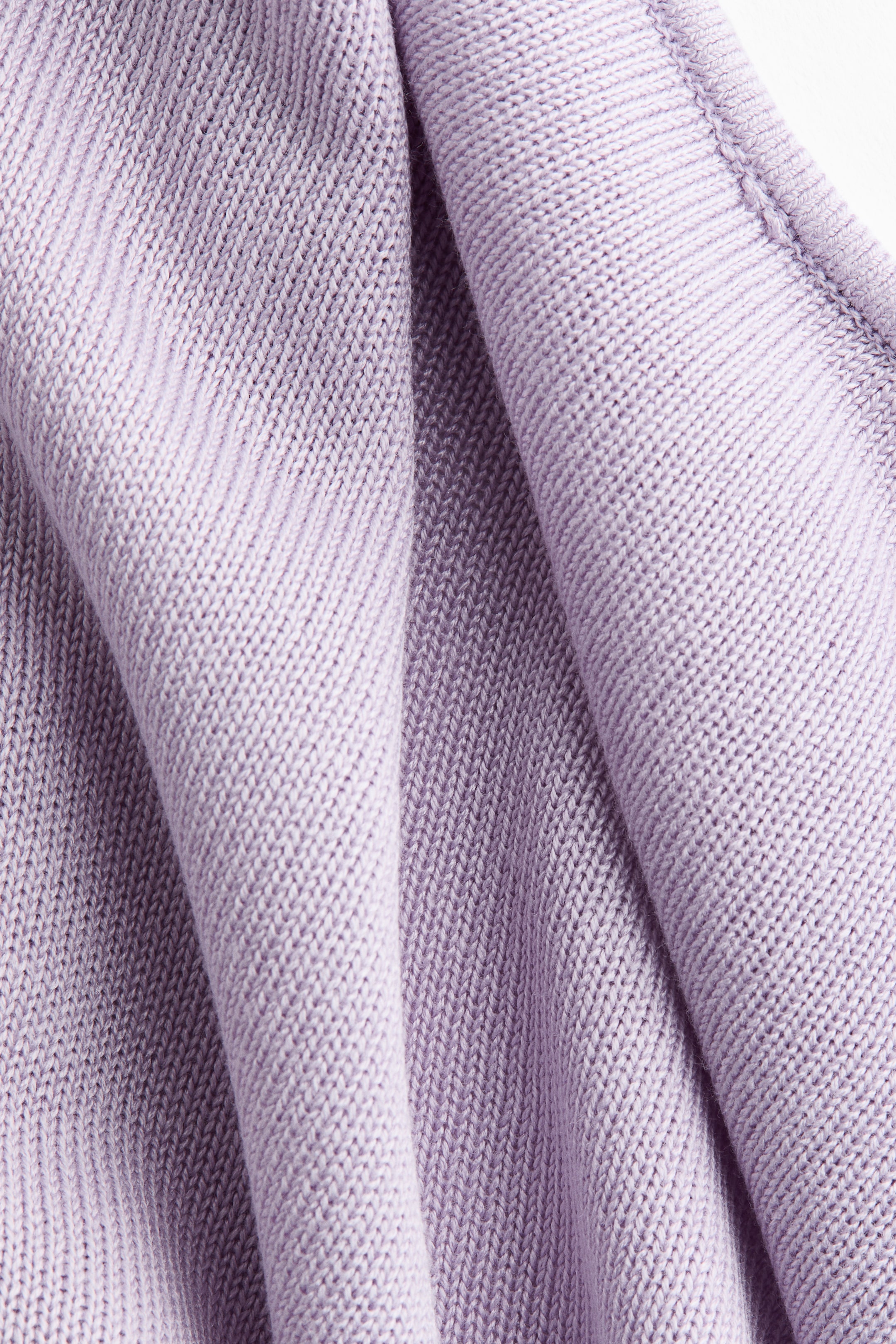 Haut à dos nu en fin tricot