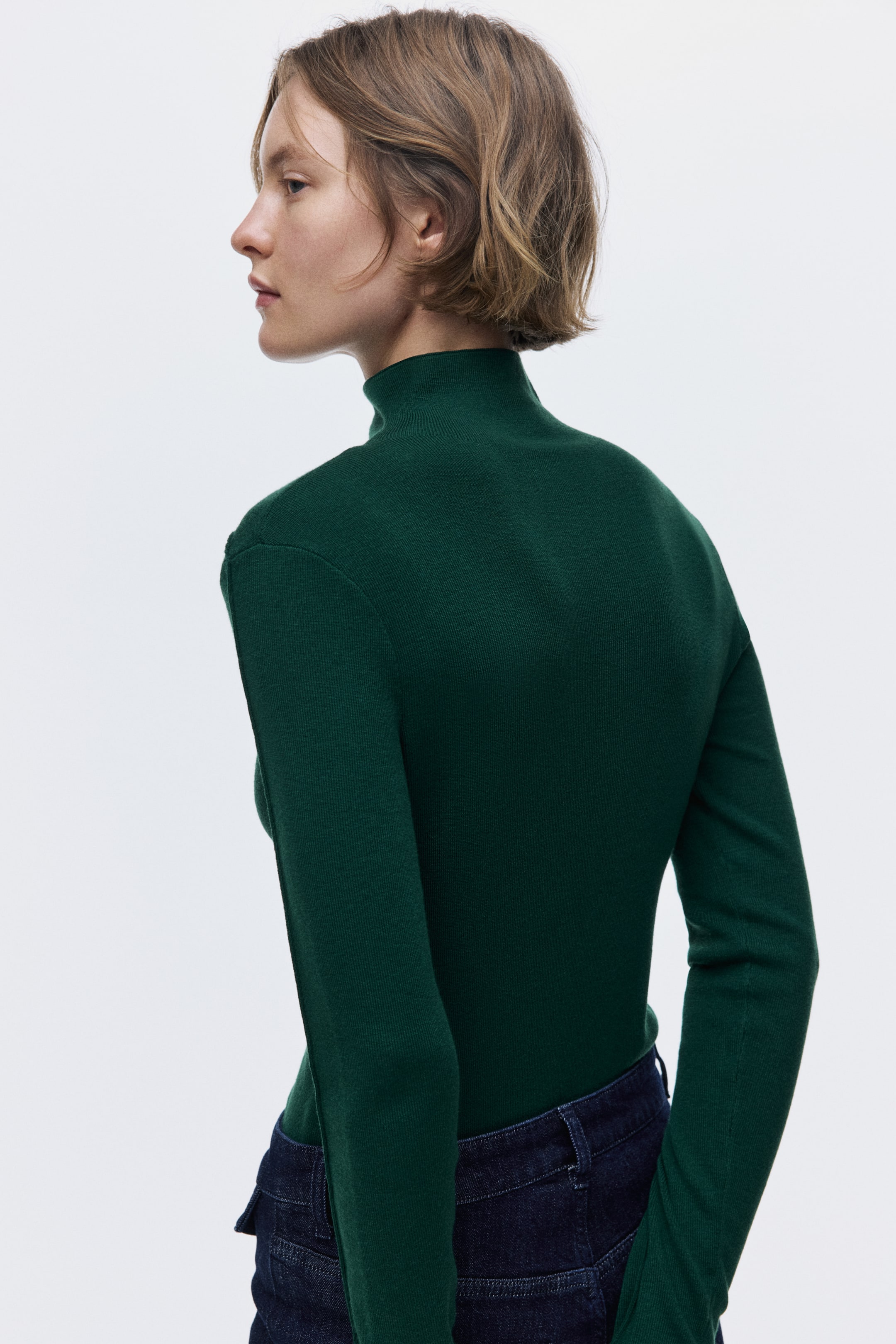 Ampliar la imagen: Top de cuello alto con zíper - Verde oscuro - Ladies | H&M MX 5