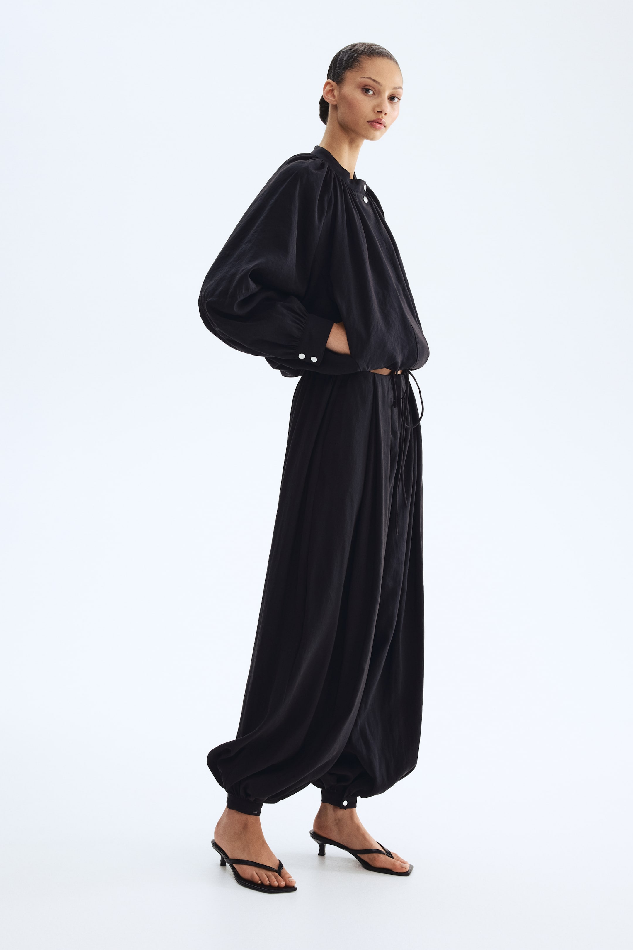 Женские куртки H&M Balloon-Sleeved Modal Jacket — фото 6