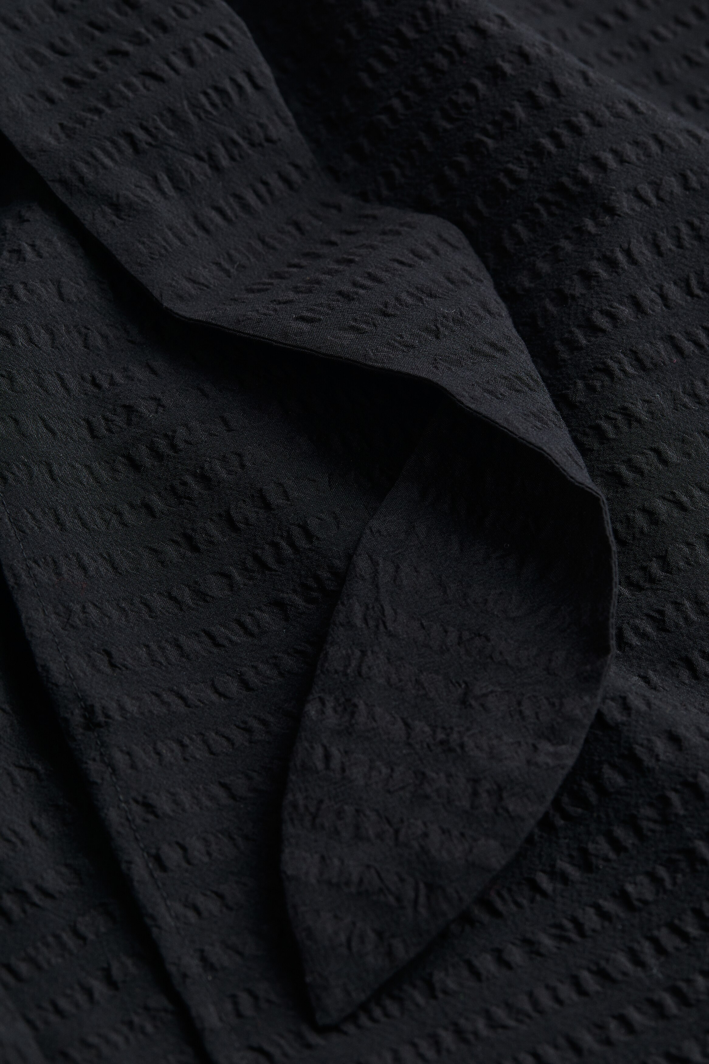 Puff-sleeved wrap dress