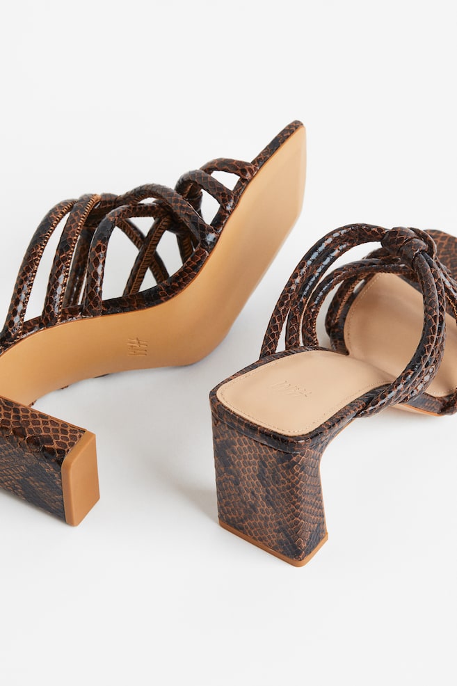 Square-toe mules - Brown/Snakeskin-patterned
/White - 6