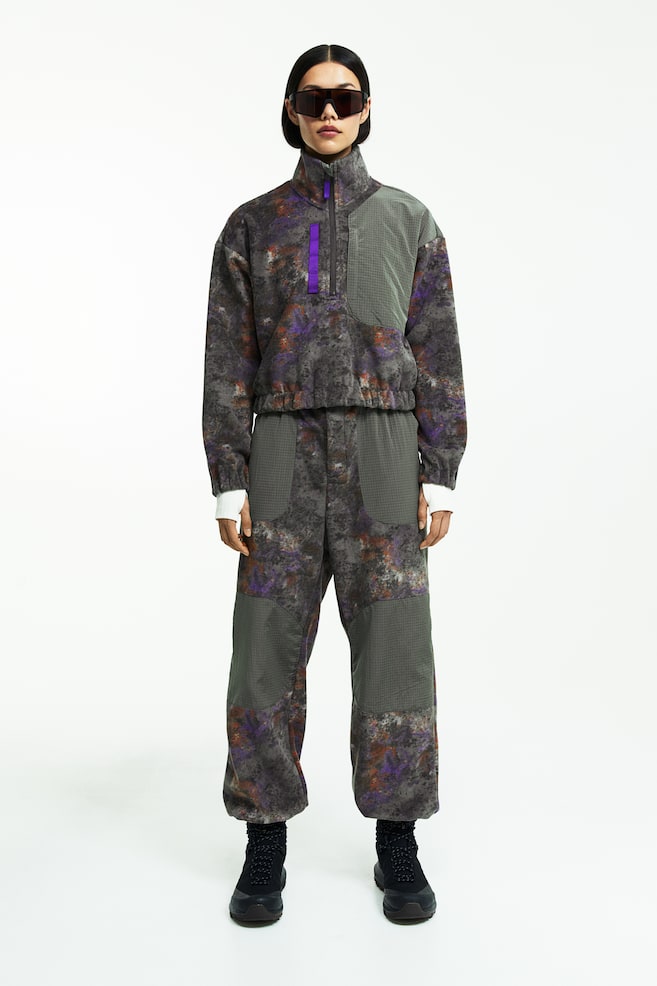 Sweatshirt i fleece med kort lynlås - Mørkegrøn/Mønstret - 6