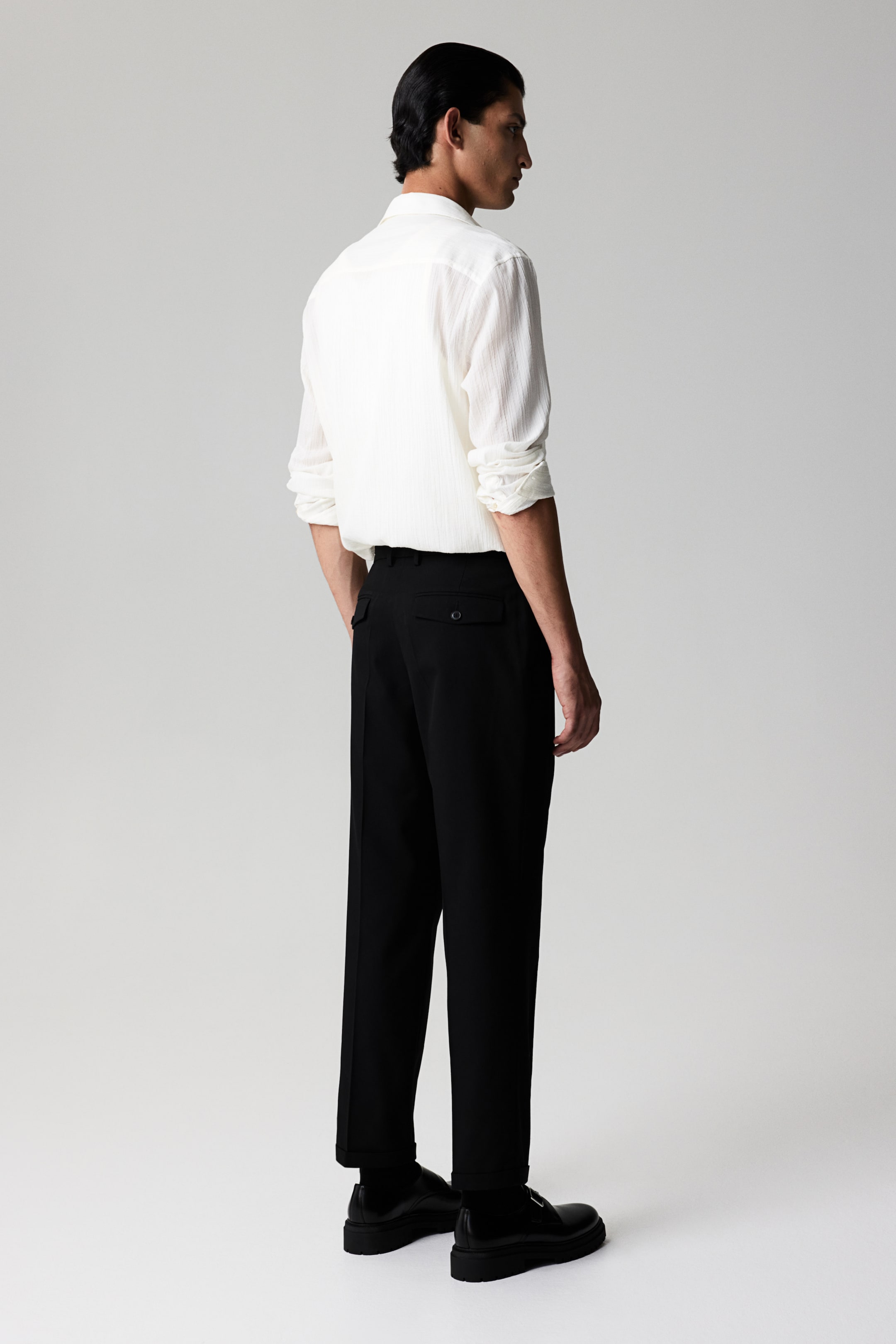 Regular Fit Tailored trousers - Black - Men | H&M GB 3