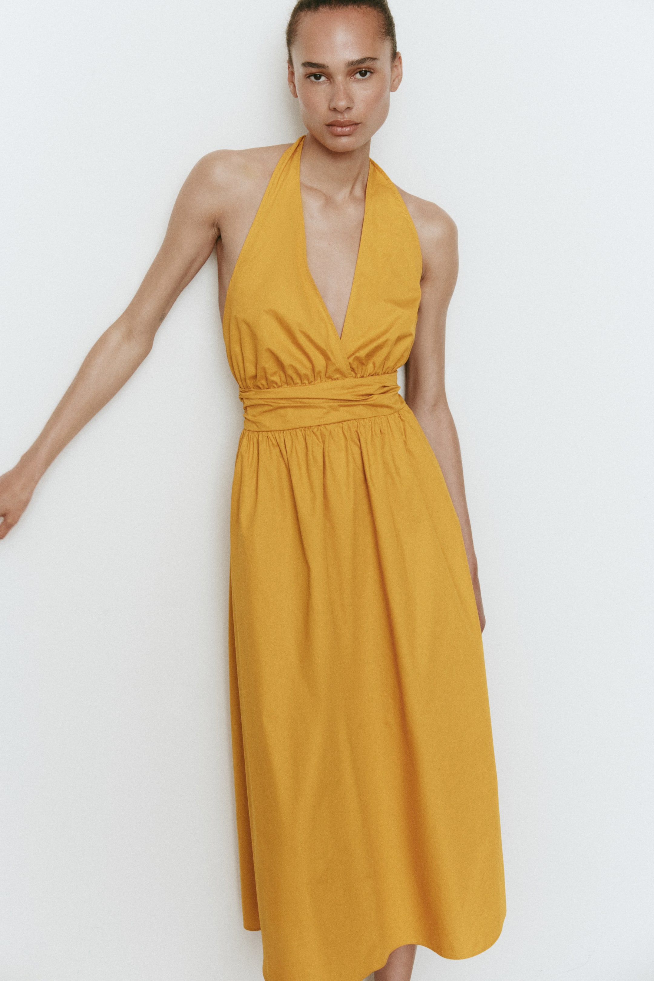 Robe à dos nu en coton