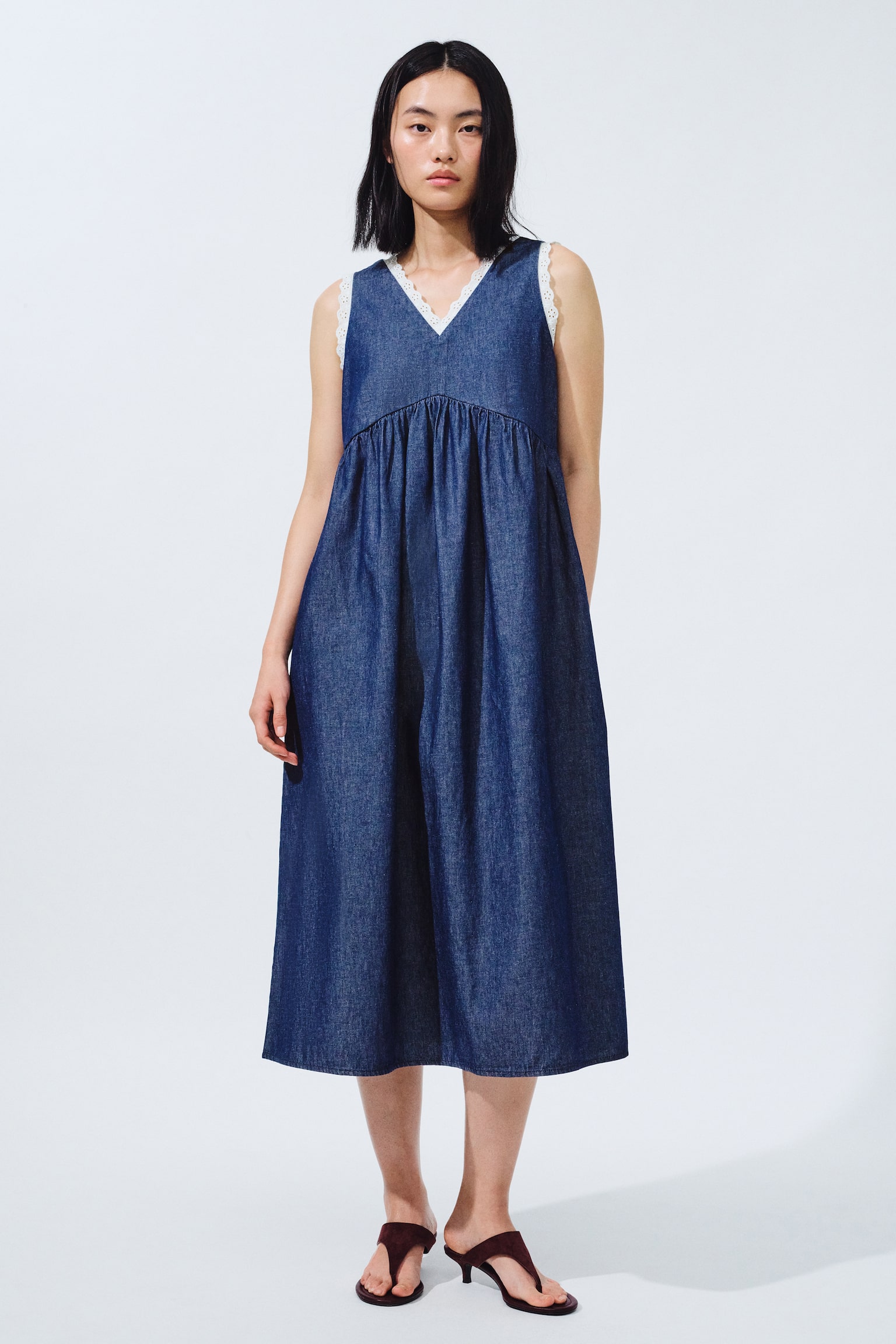 Lace-Trimmed Denim Dress - Dark denim blue/White - 1