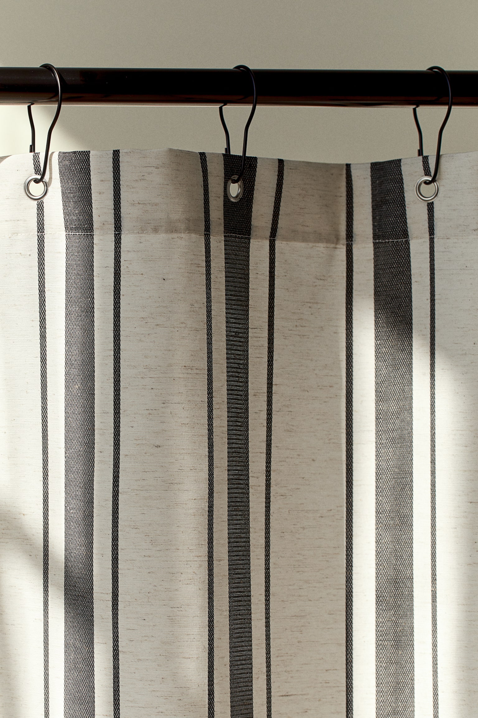 Striped shower curtain - Black/Striped/Dusty green/Striped - 2