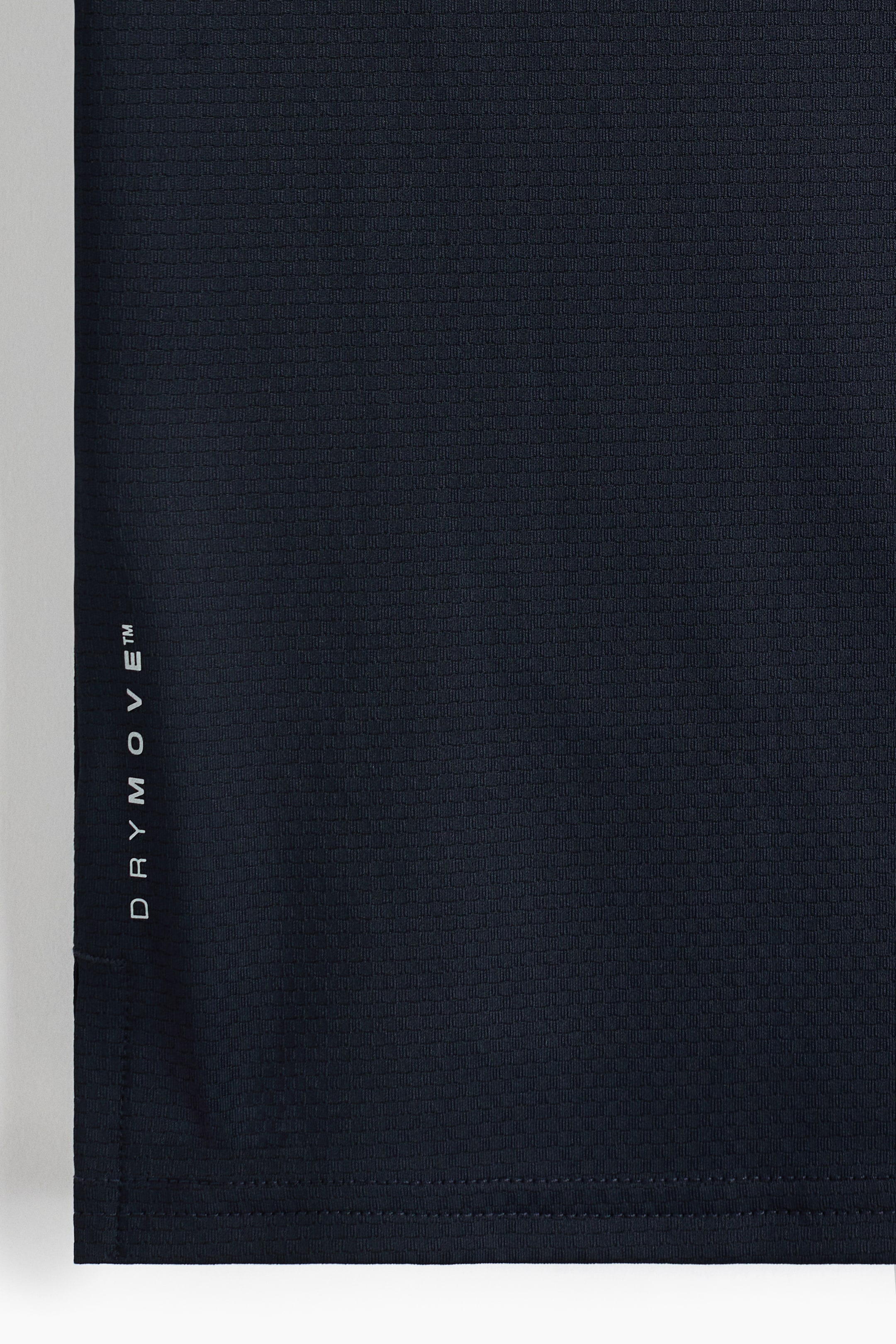 Xem ảnh lớn hơn: Áo ba lỗ thể thao vải DryMove™ Regular Fit - Màu xanh dương đậm - Men | H&M VN 3