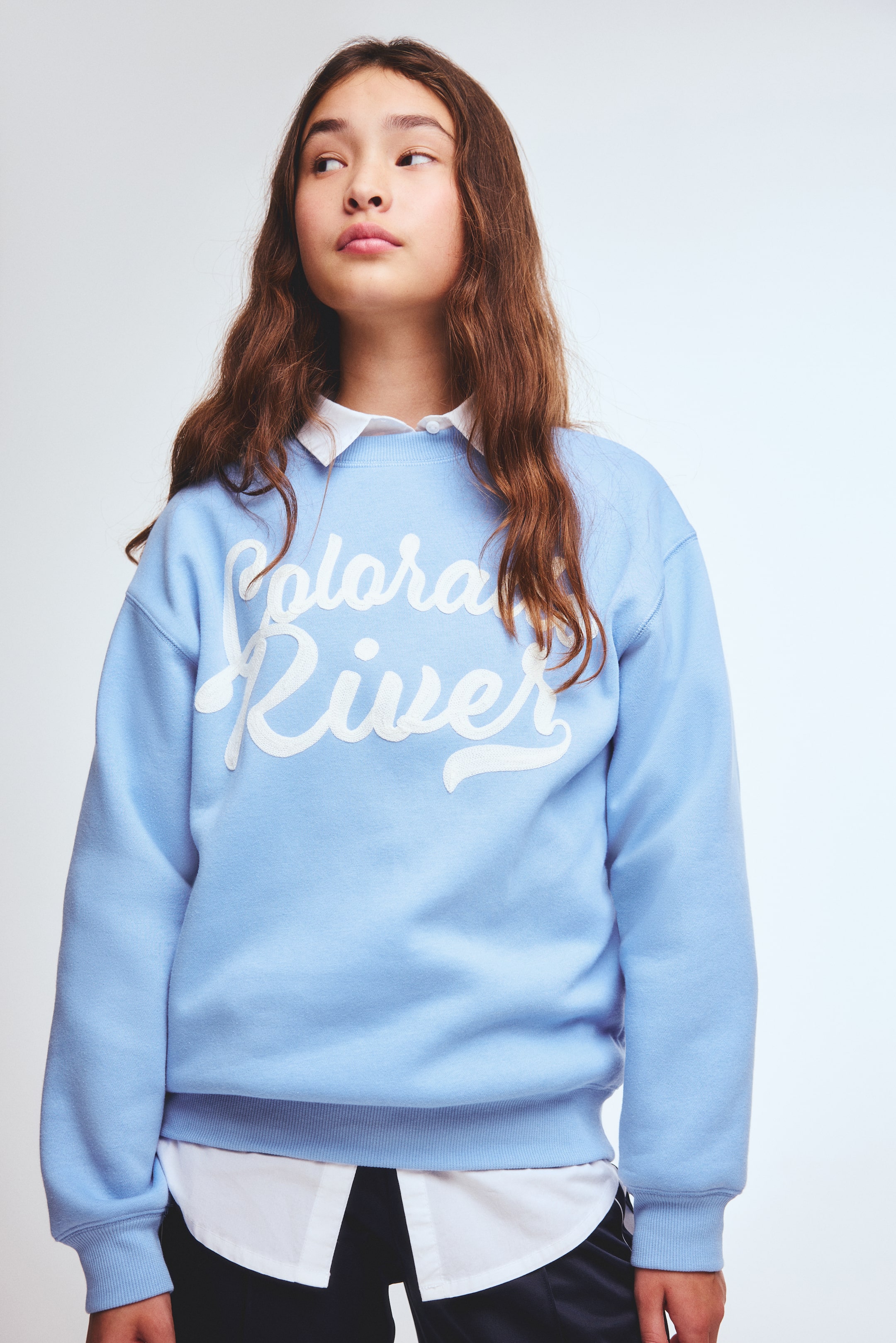 Grösseres Bild ansehen: Sweatshirt mit Motiv - Blau/Colorado - KINDER | H&M CH 2