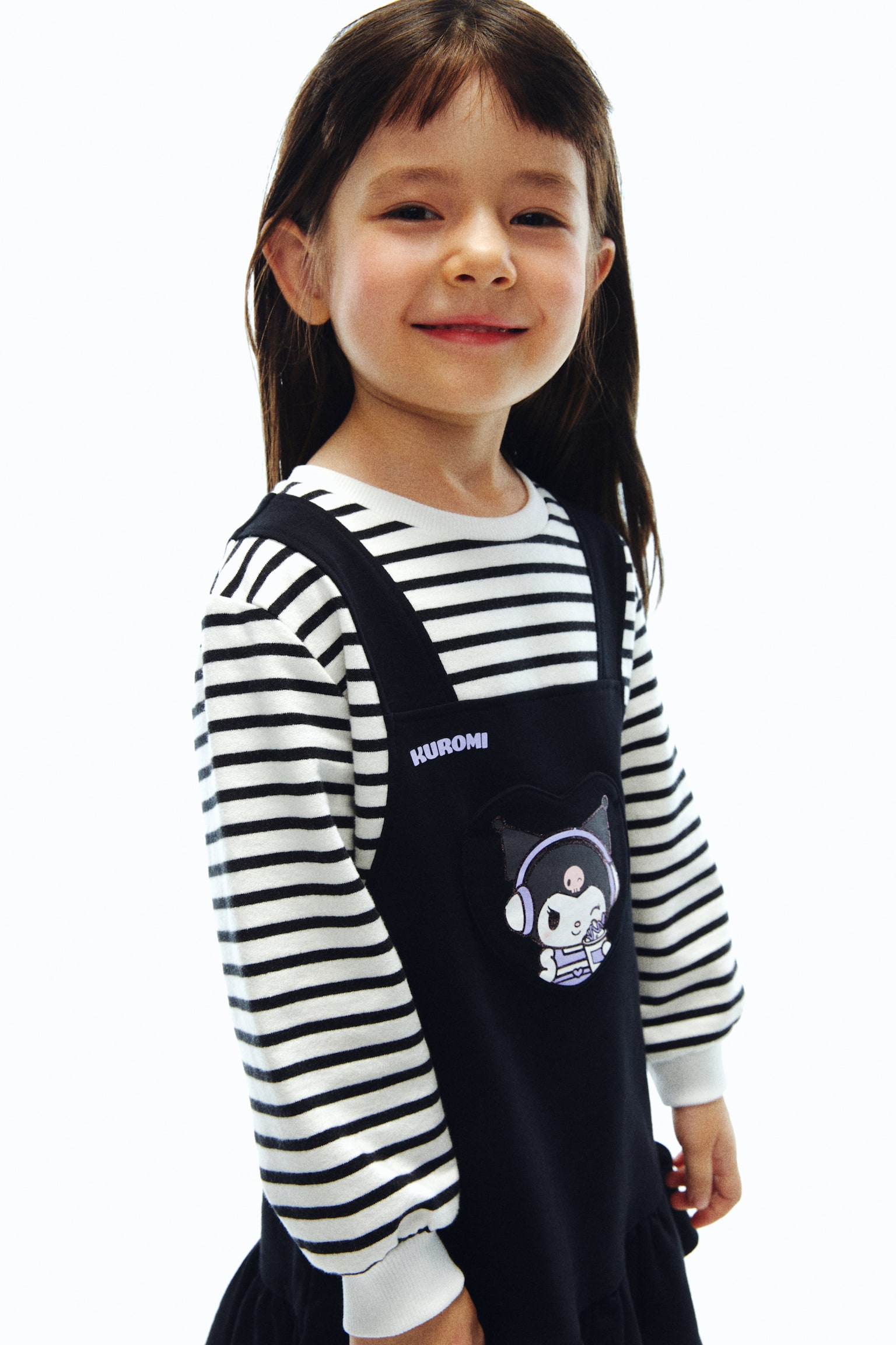 デザインスウェットワンピース - ブラック／クロミ/ライトブルー／シナモロール/ライトパープル／クロミ - 4