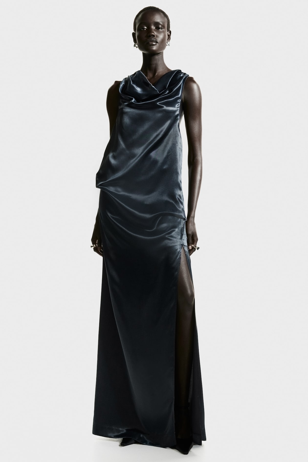 Halterneck satin dress - Navy blue - Ladies | H&M GB