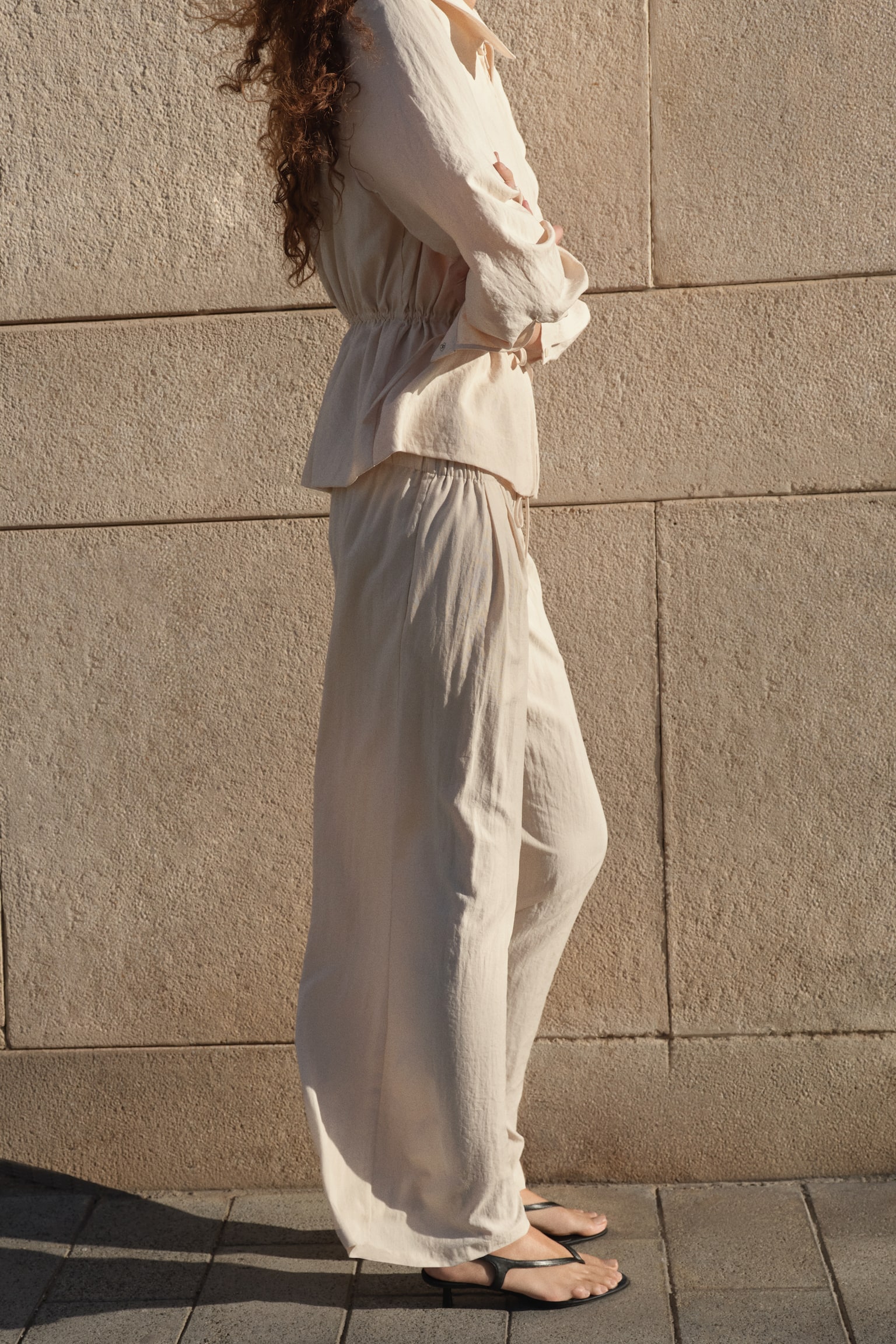 Wide drawstring trousers - Light beige - 4