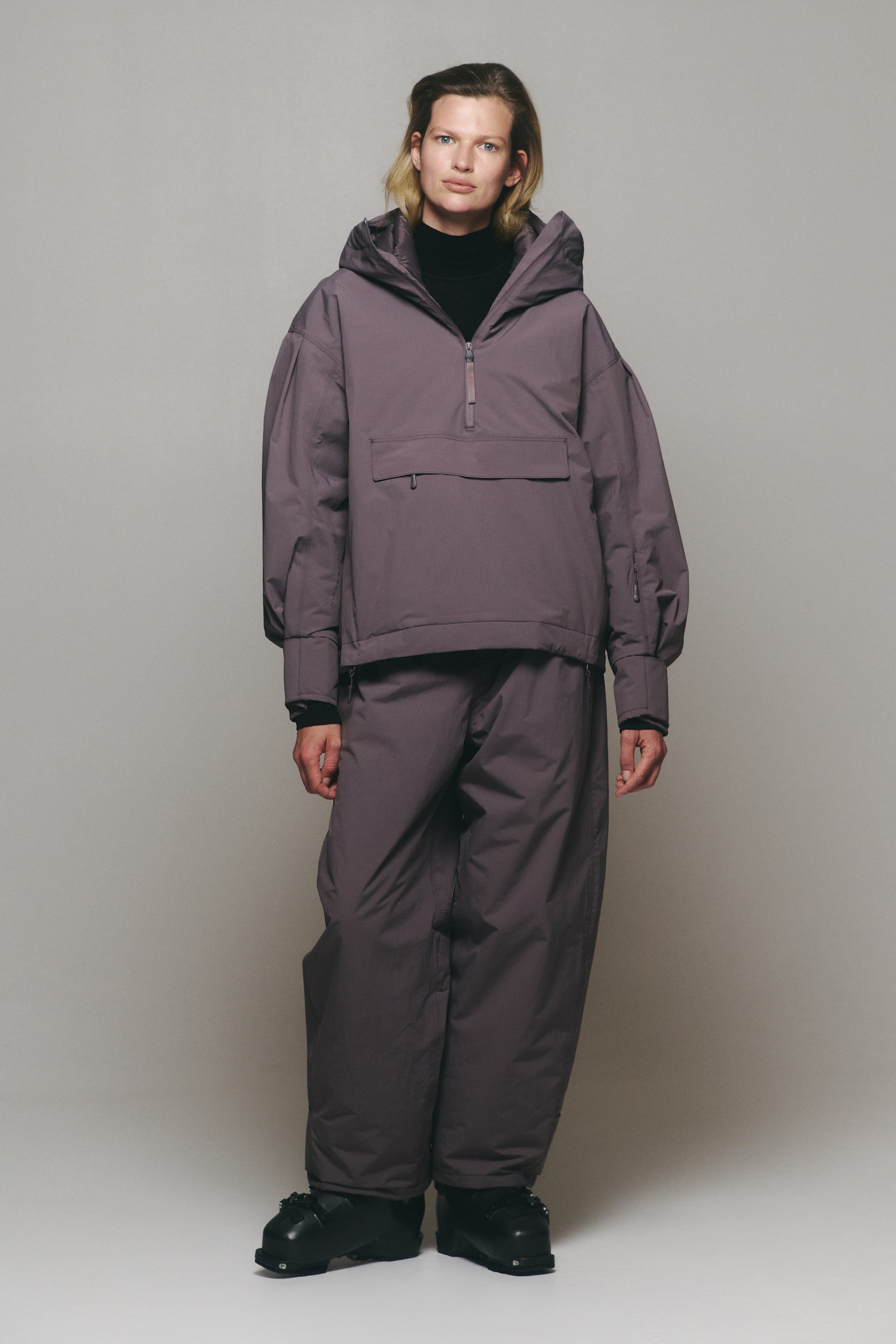 Женская куртка H&M Move Oversized Ski Anorak with StormMove™, цвет: Фиолетовый серо-коричневый — фото 4