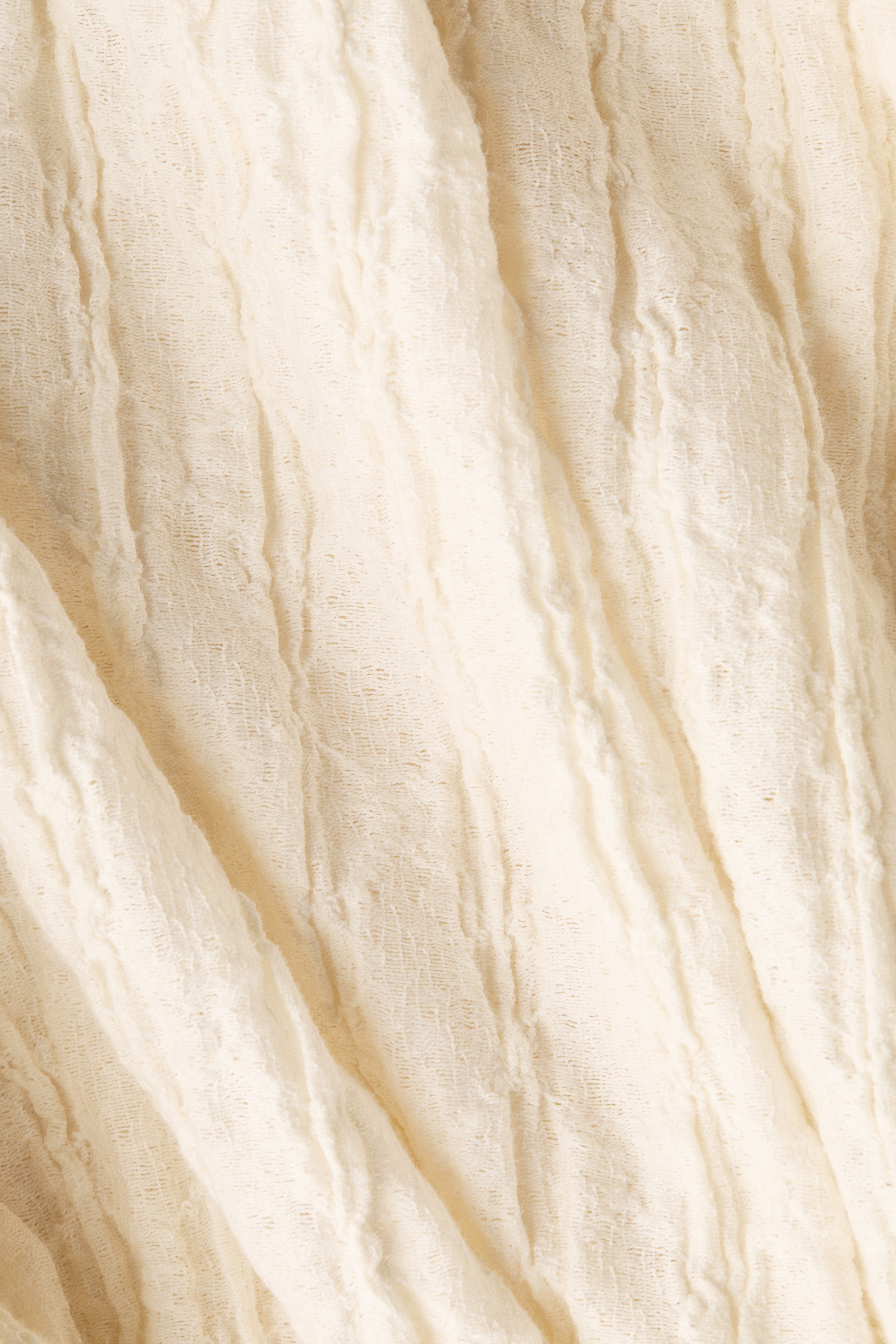 Женские блузки H&M Textured Bubble-Hem Blouse — фото 5