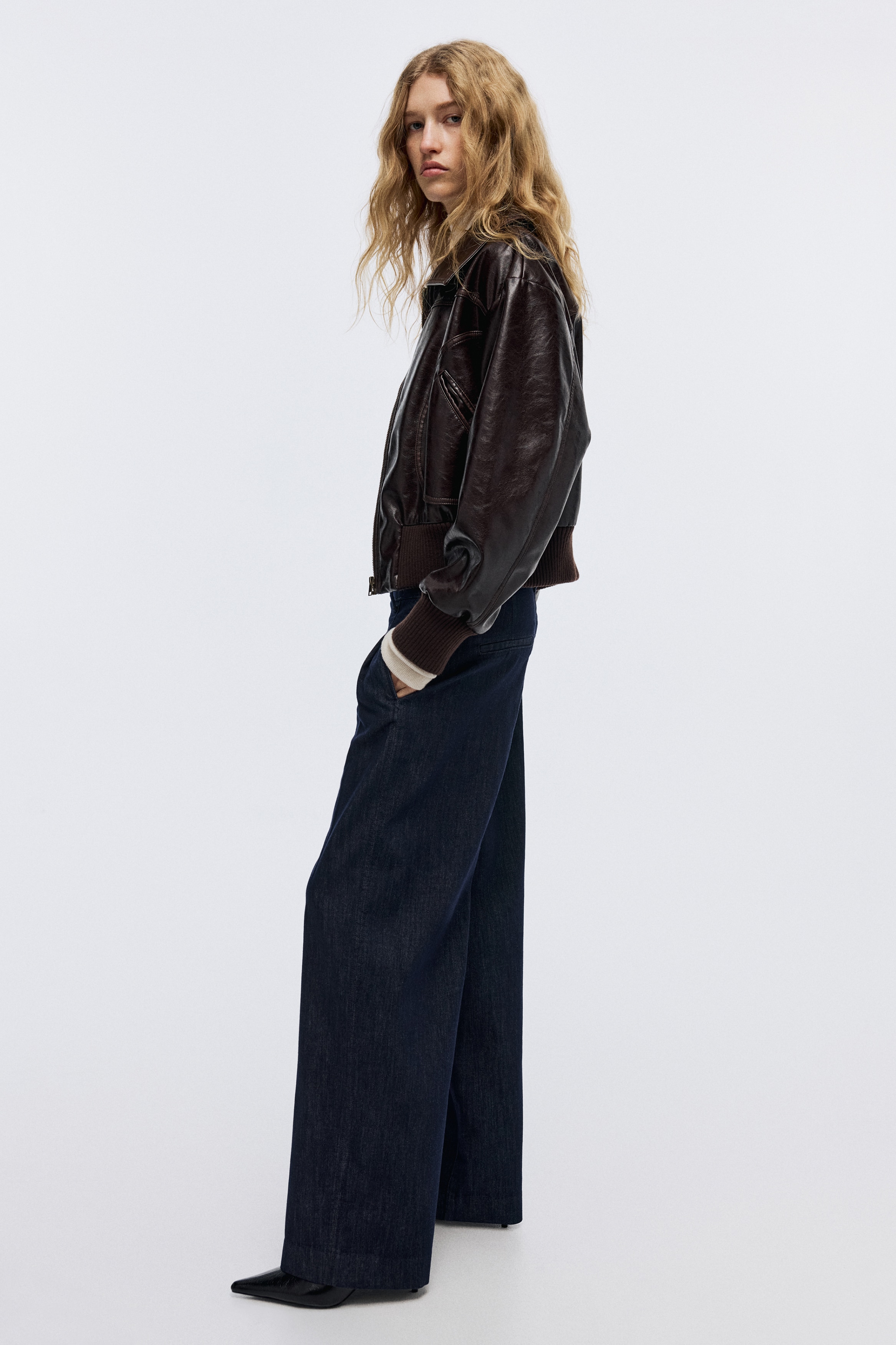 Wide Regular Jeans