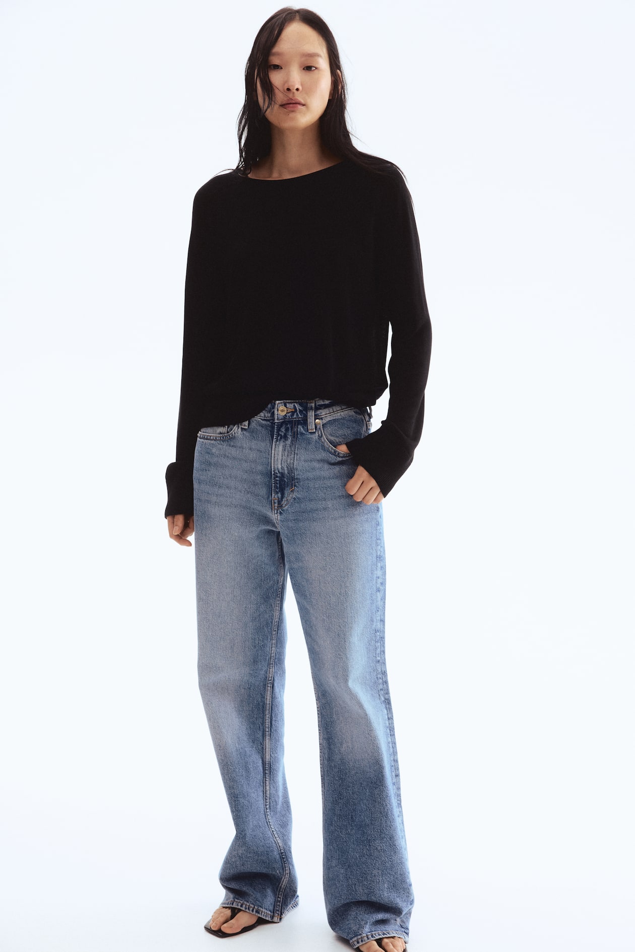 Fine-knit Sweater - image 5
