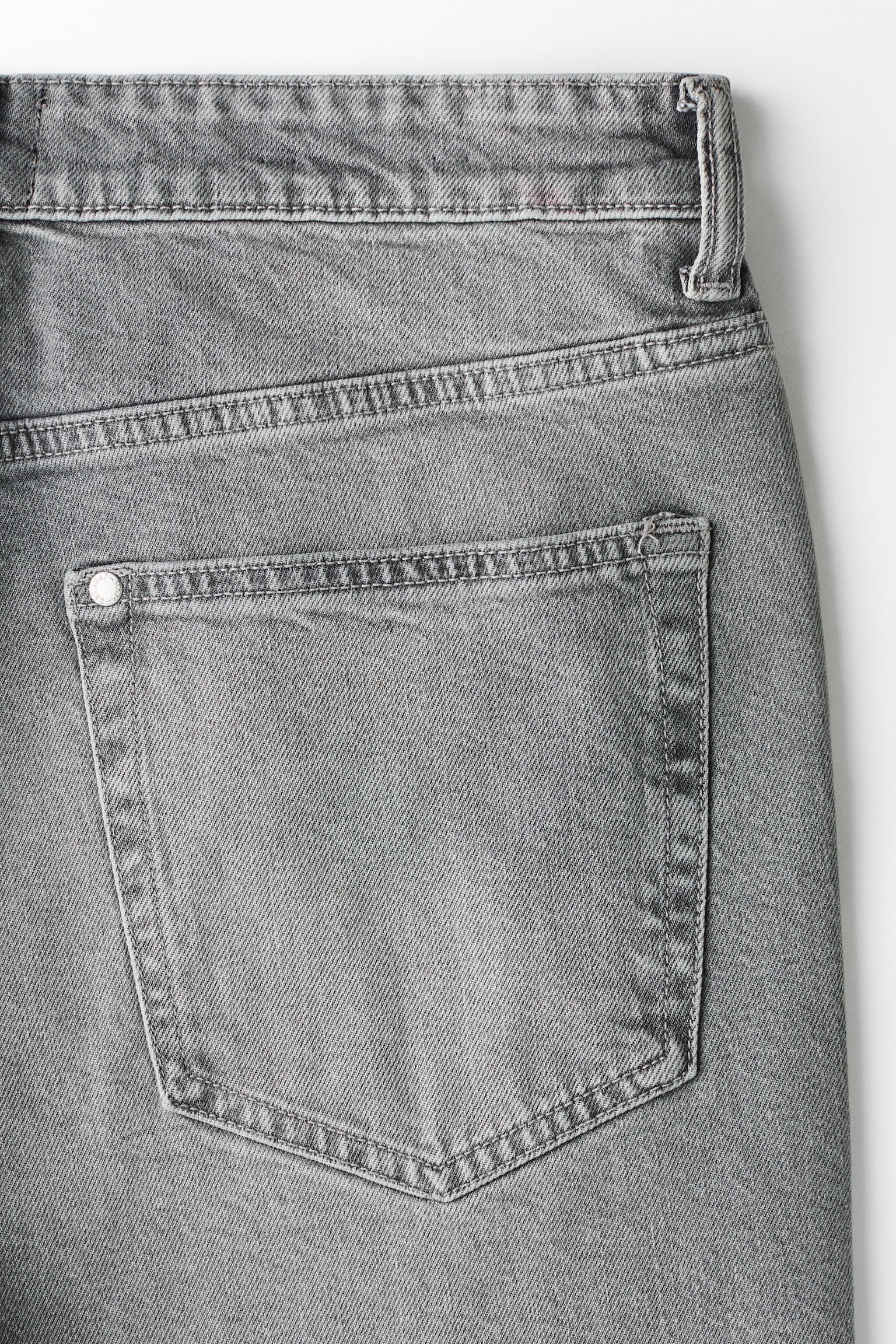 Tapered Jeans - 4