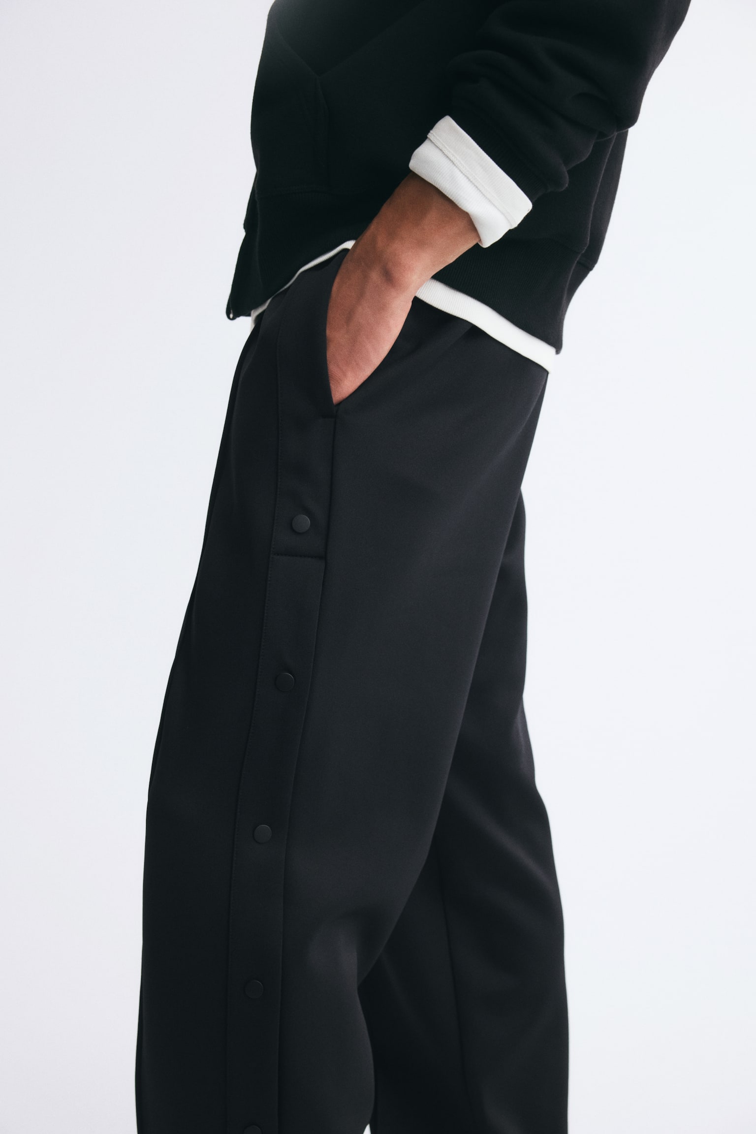 Мужские брюки H&M Relaxed-Fit, цвет: Чёрный — фото 5
