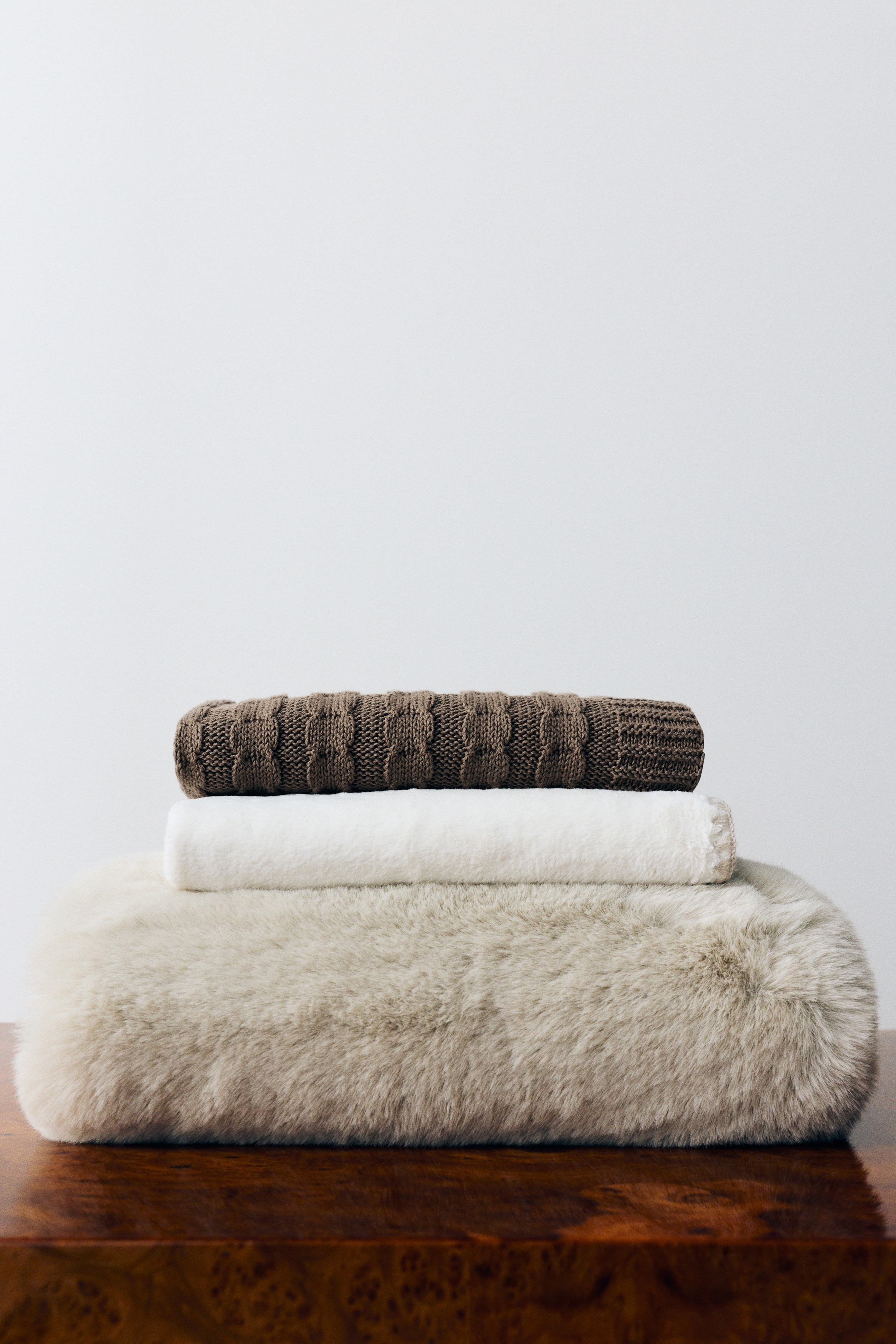 Cable-knit baby blanket
