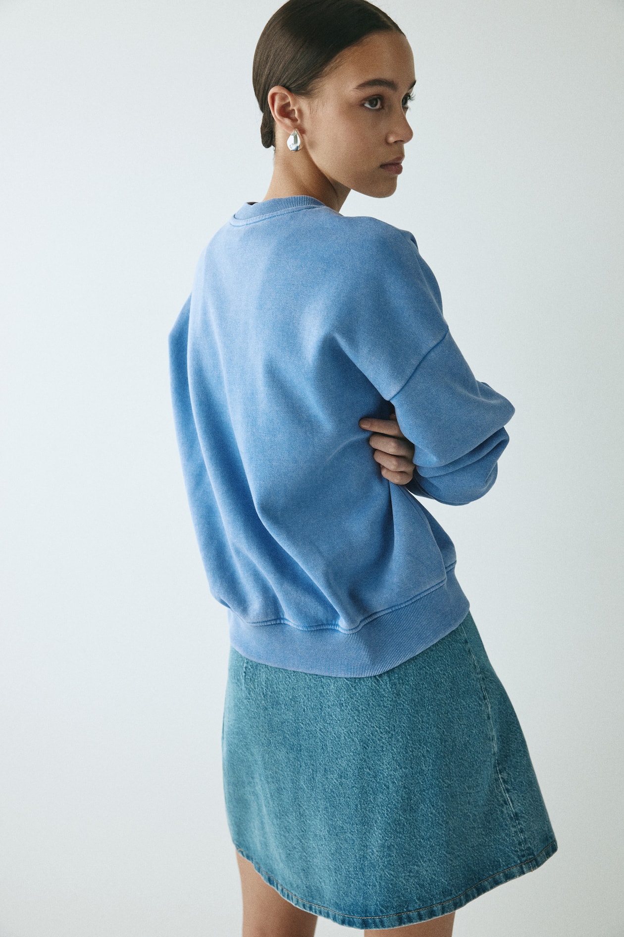 Oversized Sweatshirt with Printed Motif - image 2