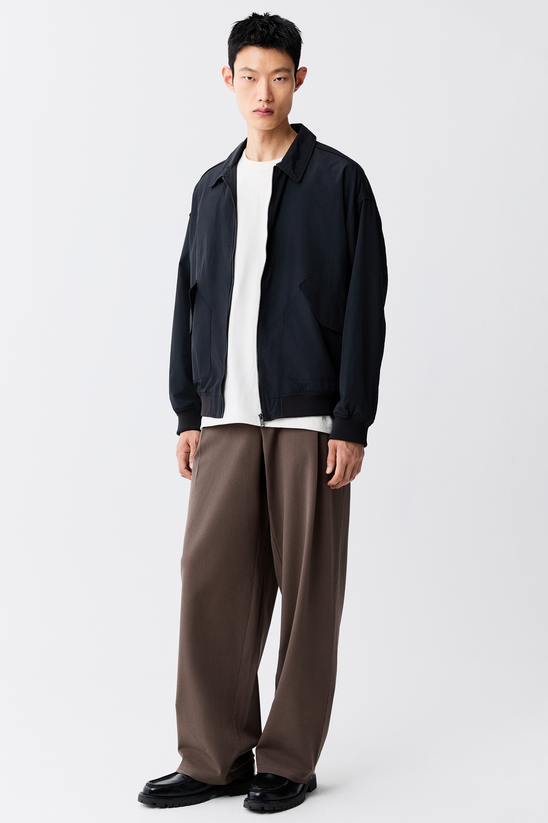 Loose-Fit Tailored Pants - Dark taupe/Gray/Black