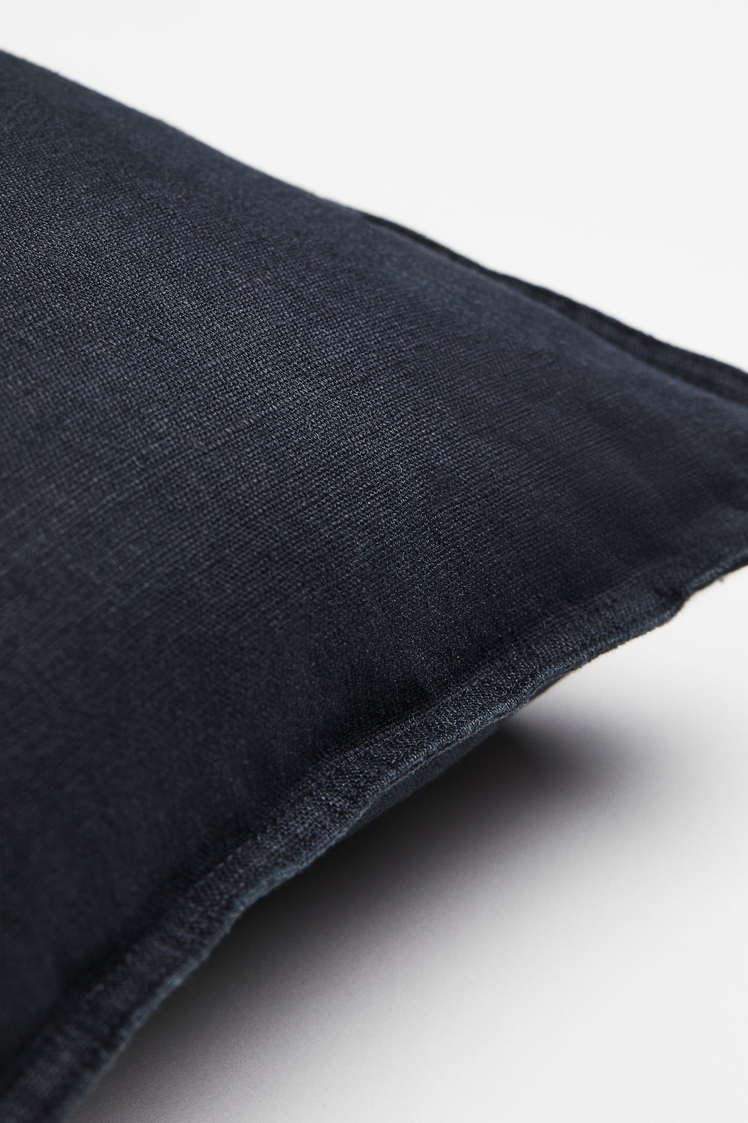 Washed linen cushion cover - Anthracite grey/Dark khaki green/Dark greige/White - 3