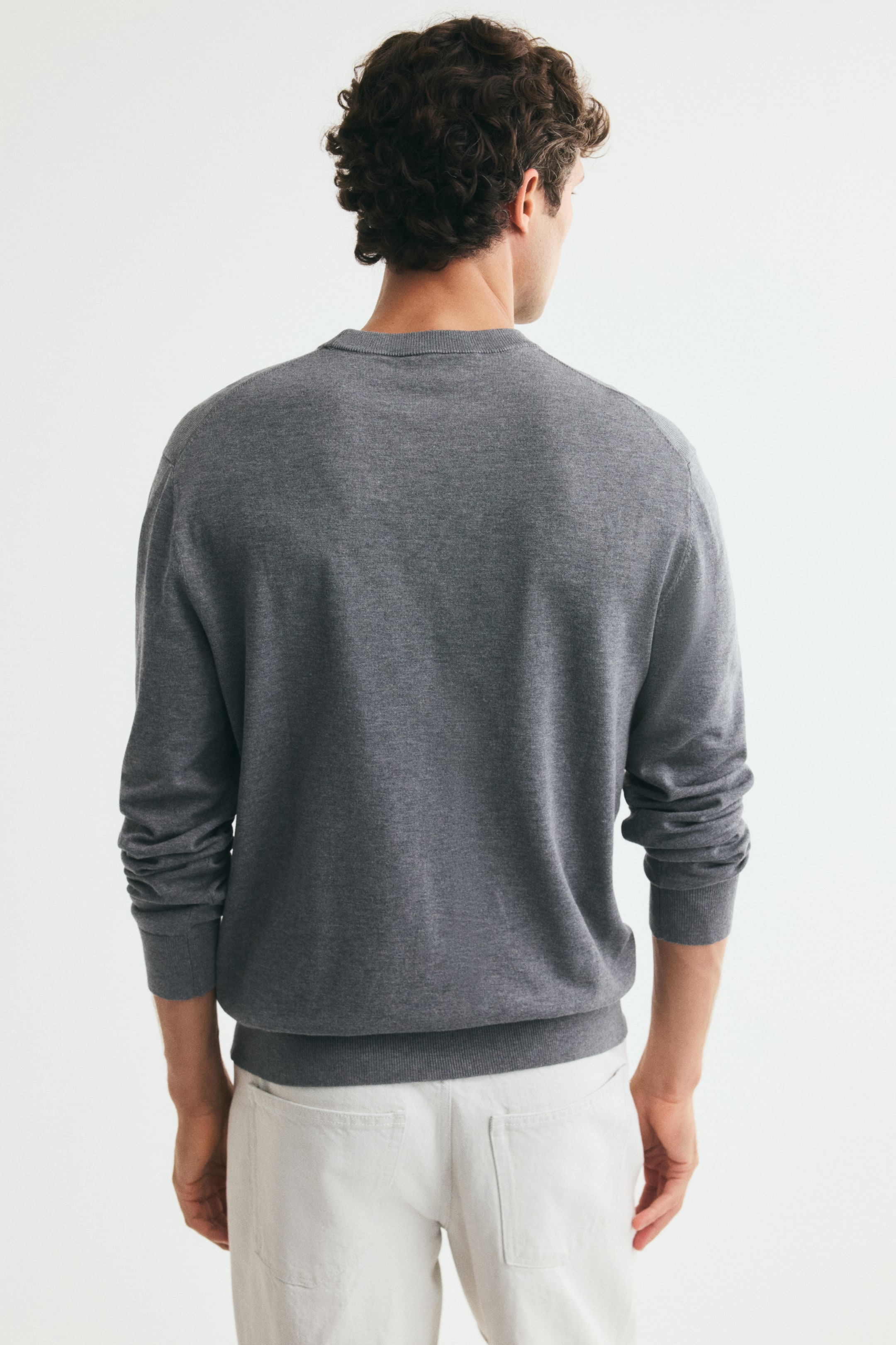 Chandail classique en fin tricot