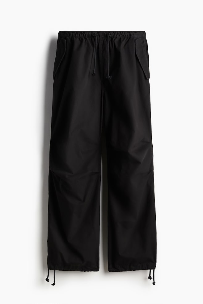 Fallschirmhose in Loose Fit - Schwarz - 1