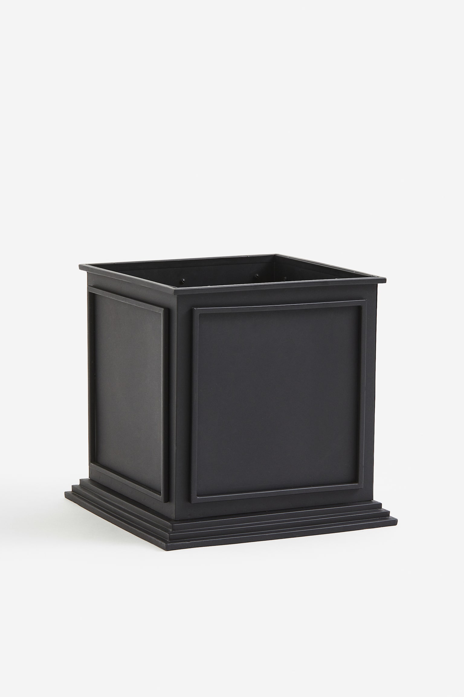 Metal plant pot - Black - 1