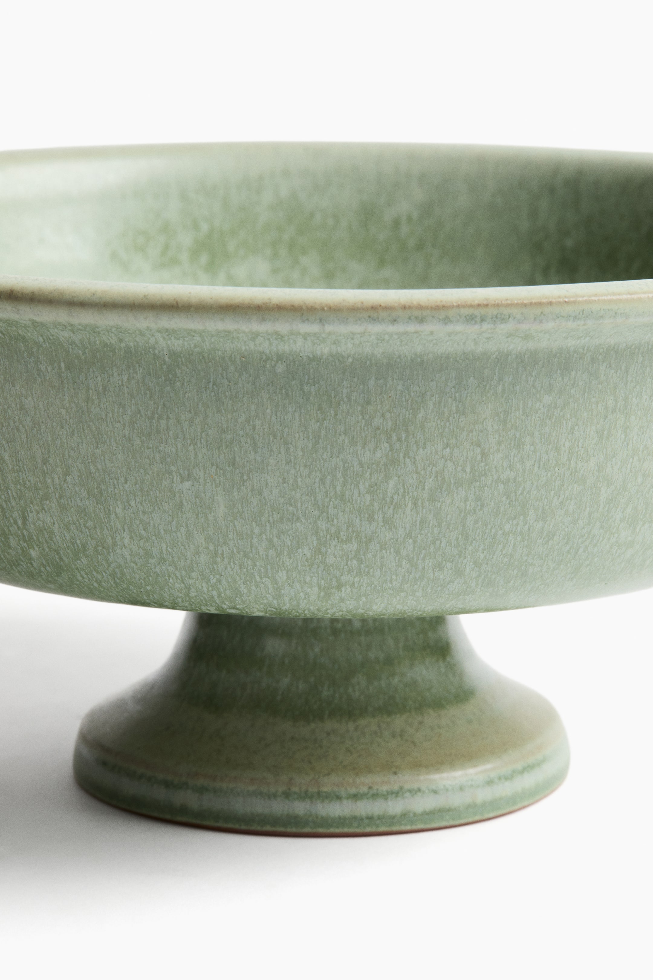 Footed Stoneware Serving Bowl