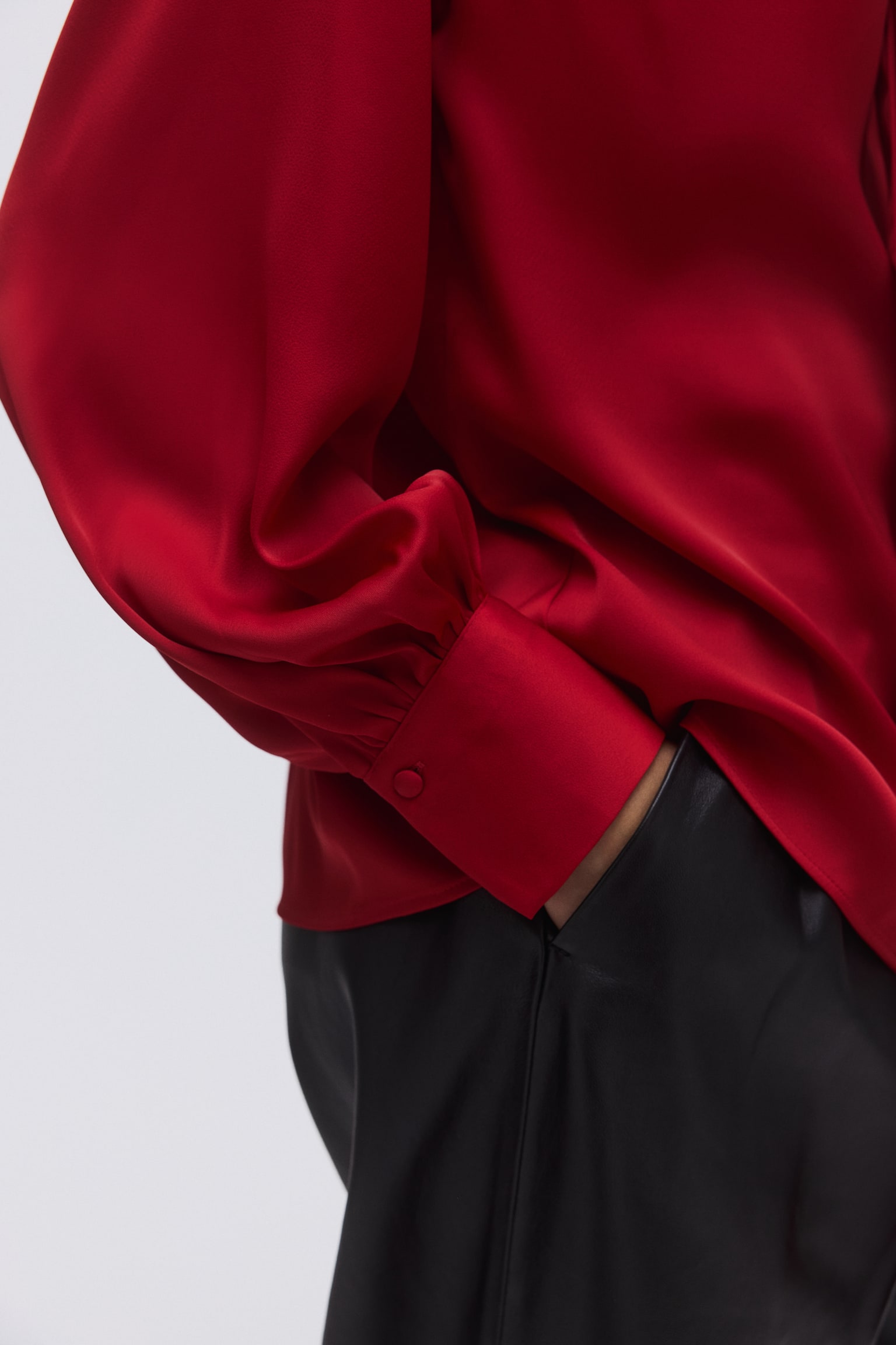 Tie-neck chiffon blouse - Red/Burgundy/Black/White/Navy blue/Paisley pattern - 5