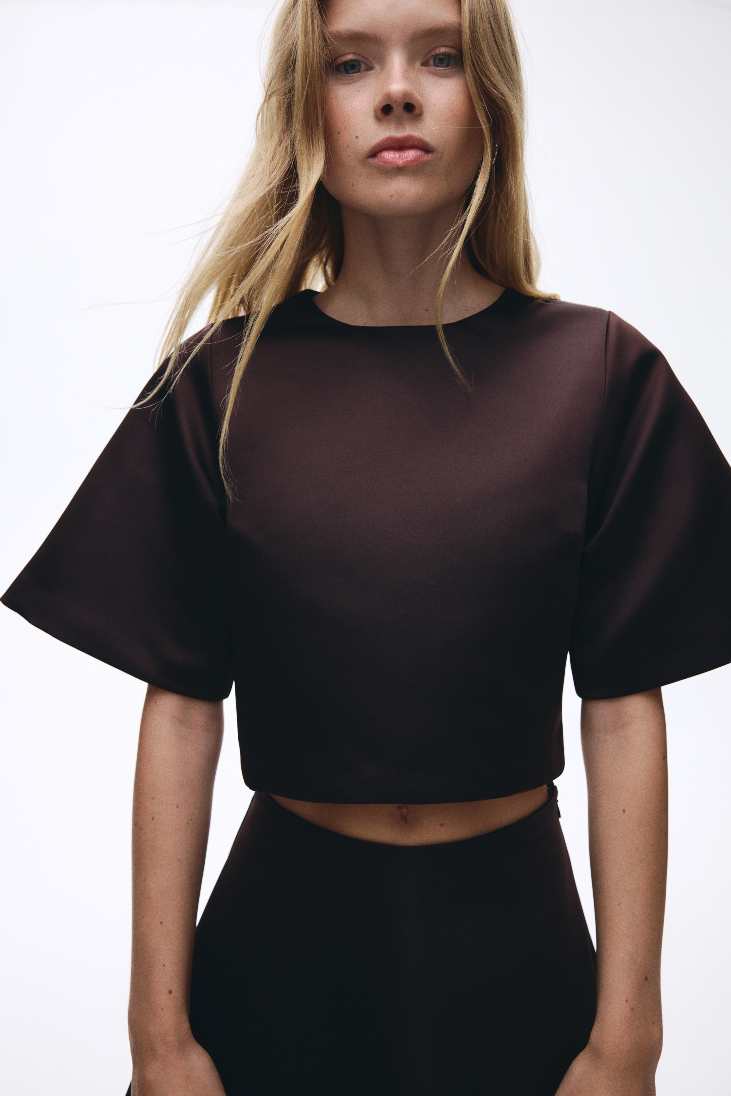 H & M - ショートトップス - ブラウン