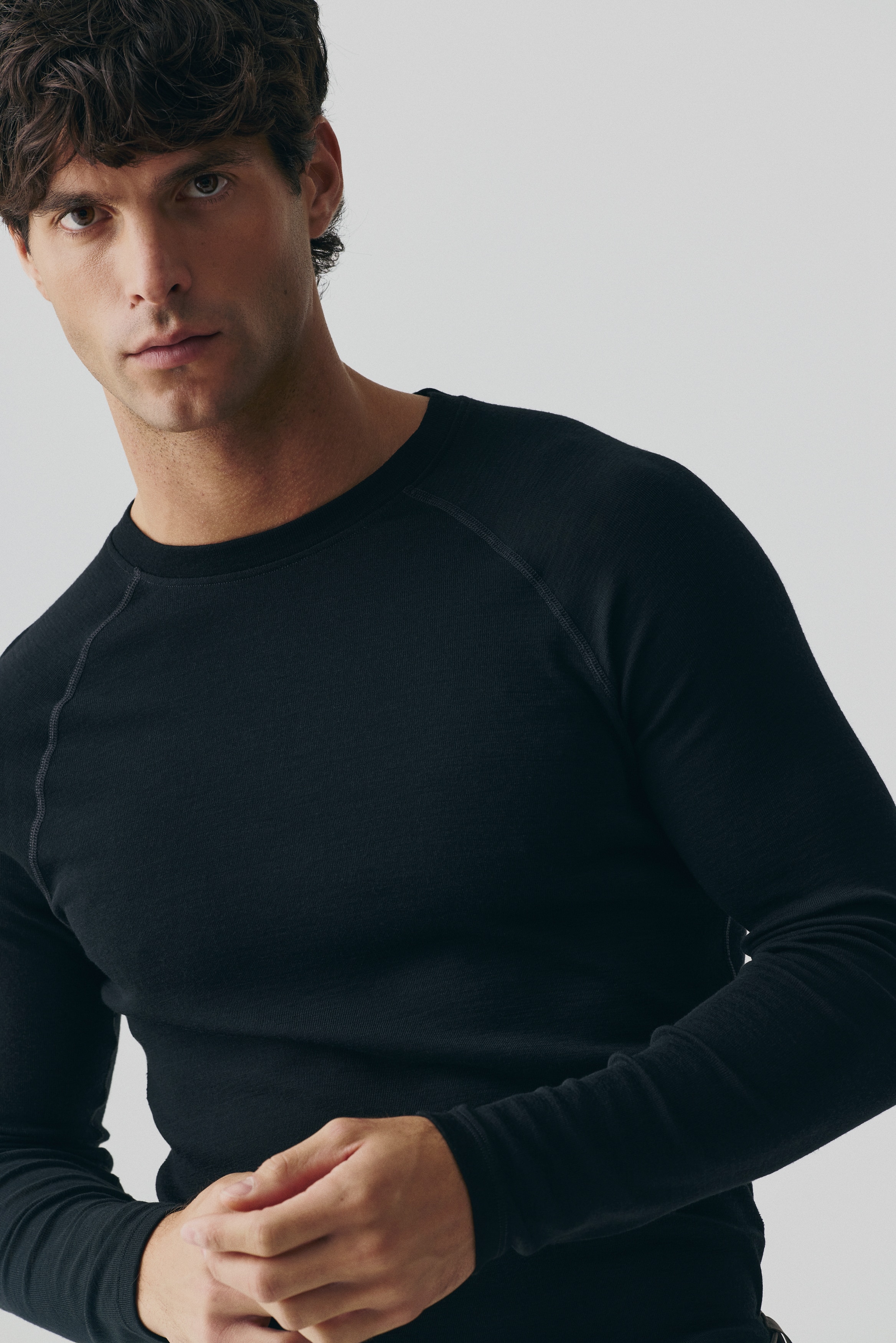 H & M - ウールスキーベースレイヤートップス - ブラック