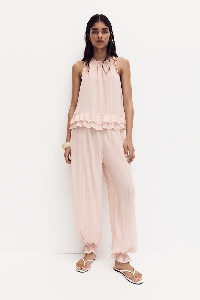 Naborane pantalone balon kroja
