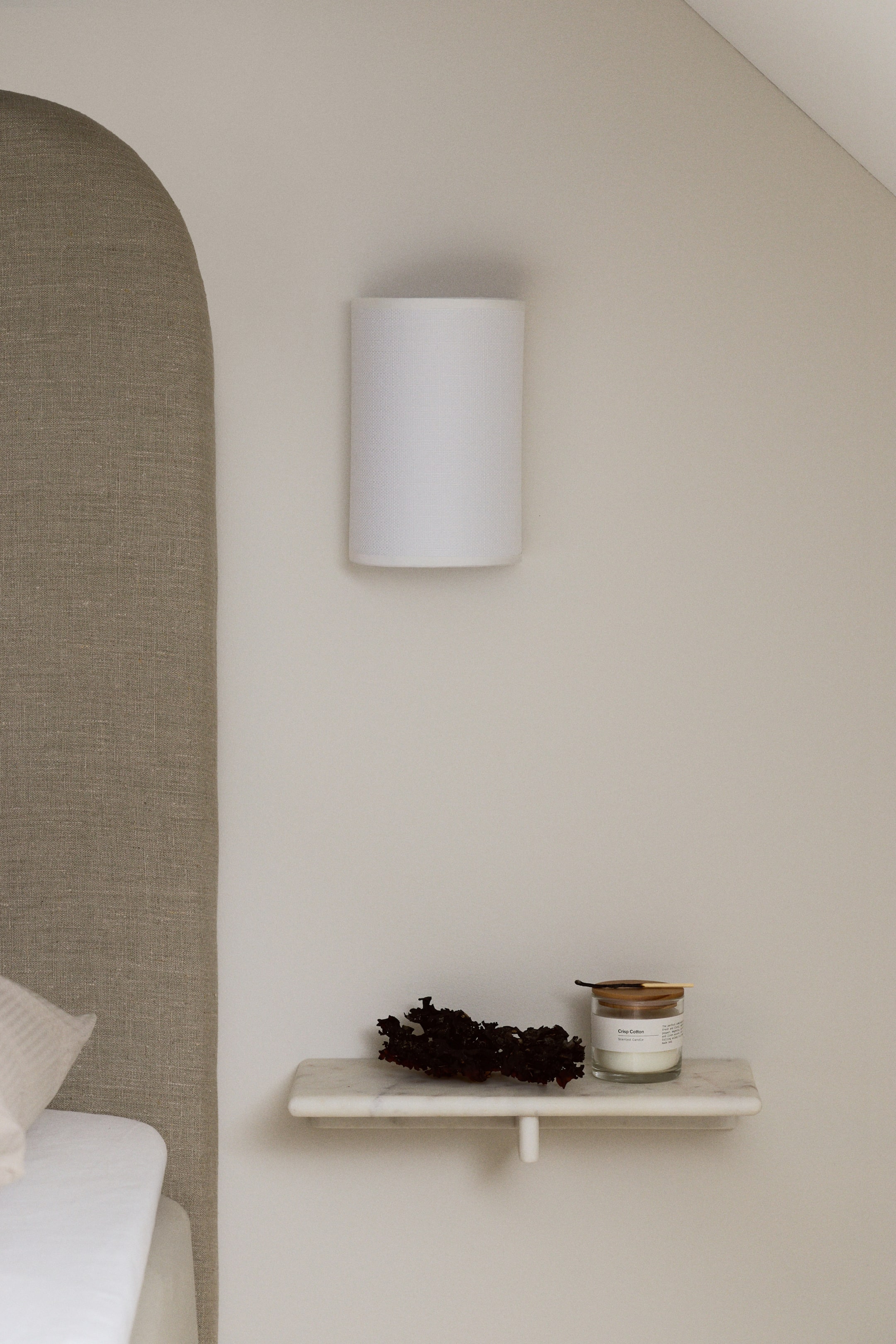 Agrandir l'image: Étagère murale en marbre - Crème - Home All | H&M FR 1